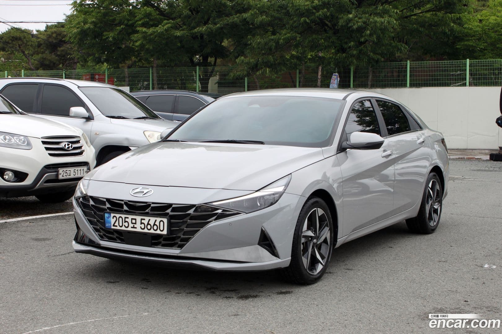 Main__Slider__Photo:AVANTE Hyundai 2022.8-0