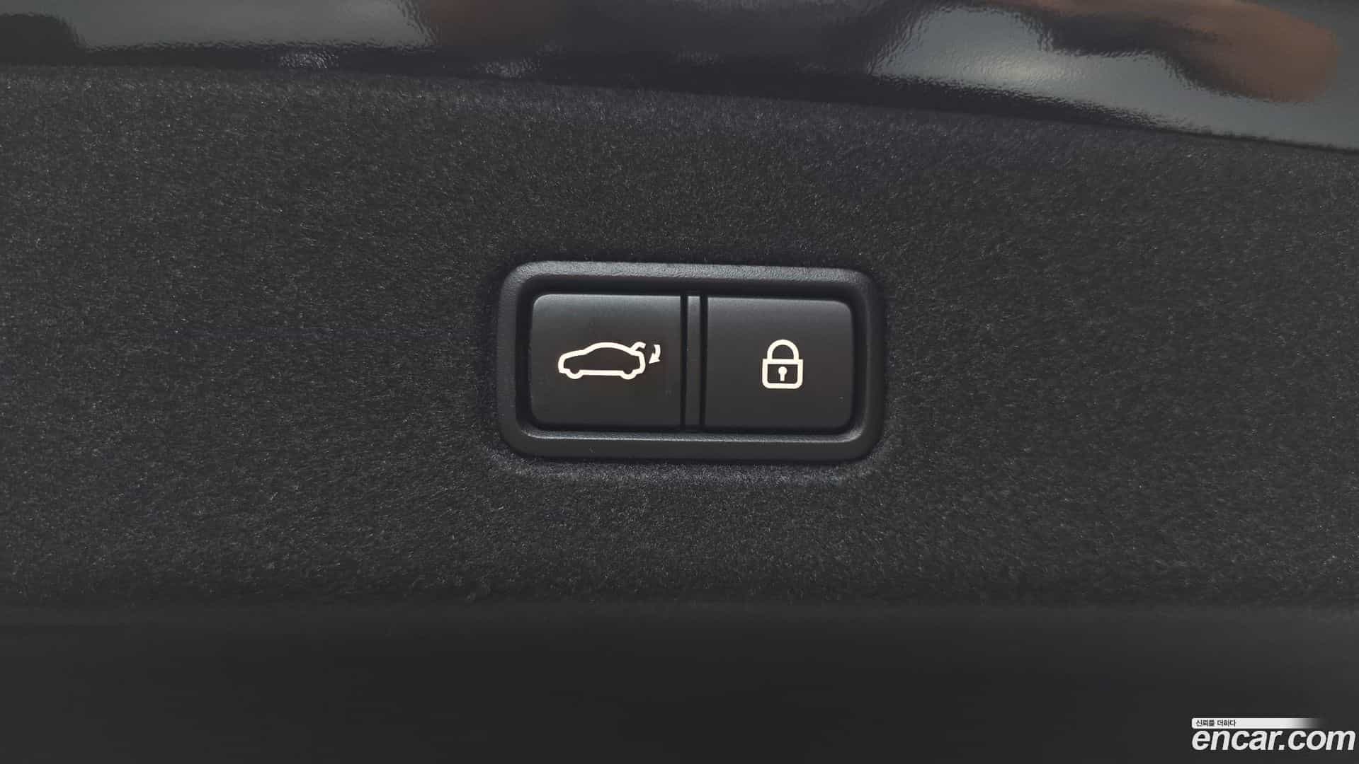 K9 Kia 2019.0-OPTION-053