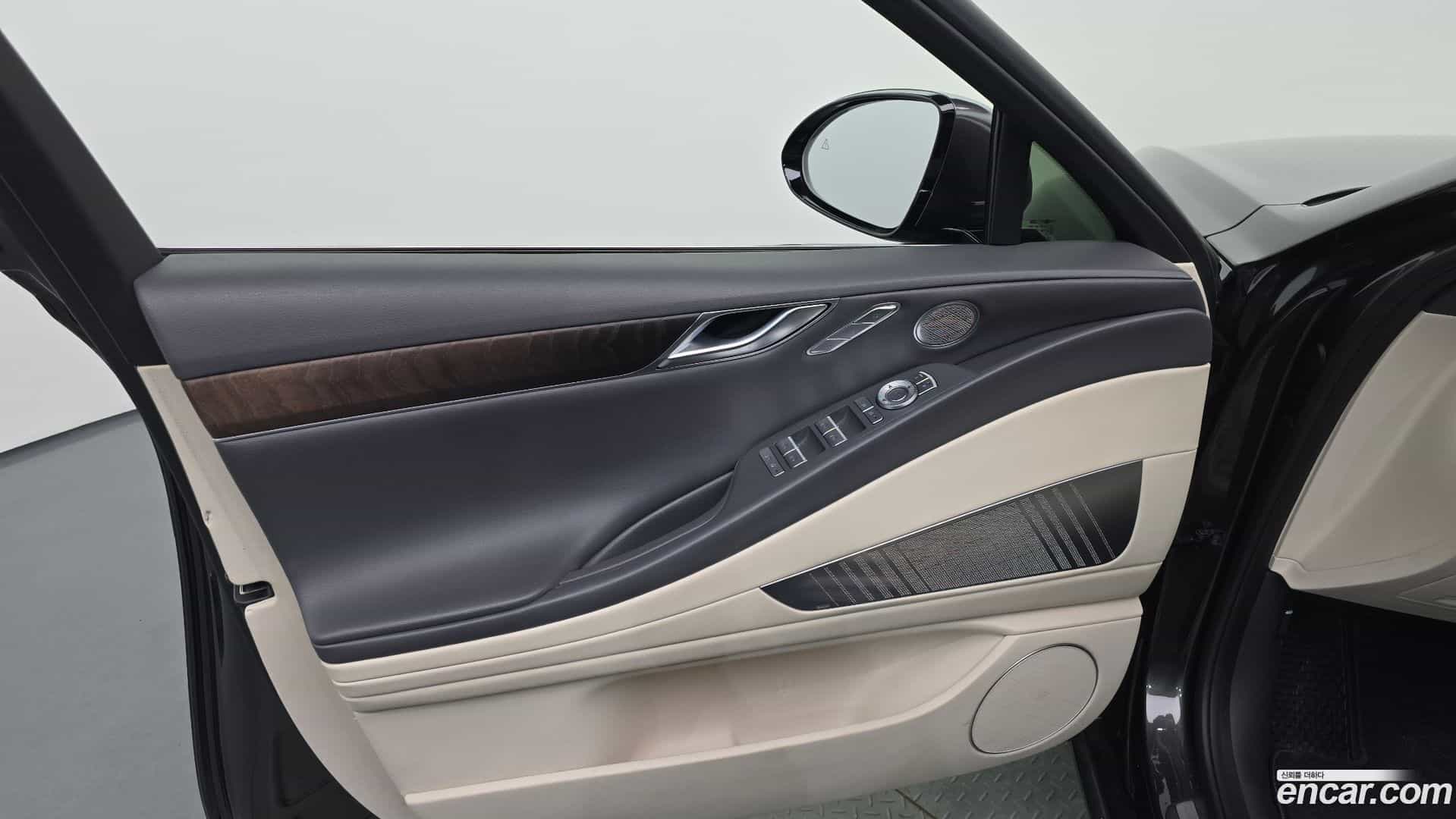 G80 Genesis 2021.8-INNER-034