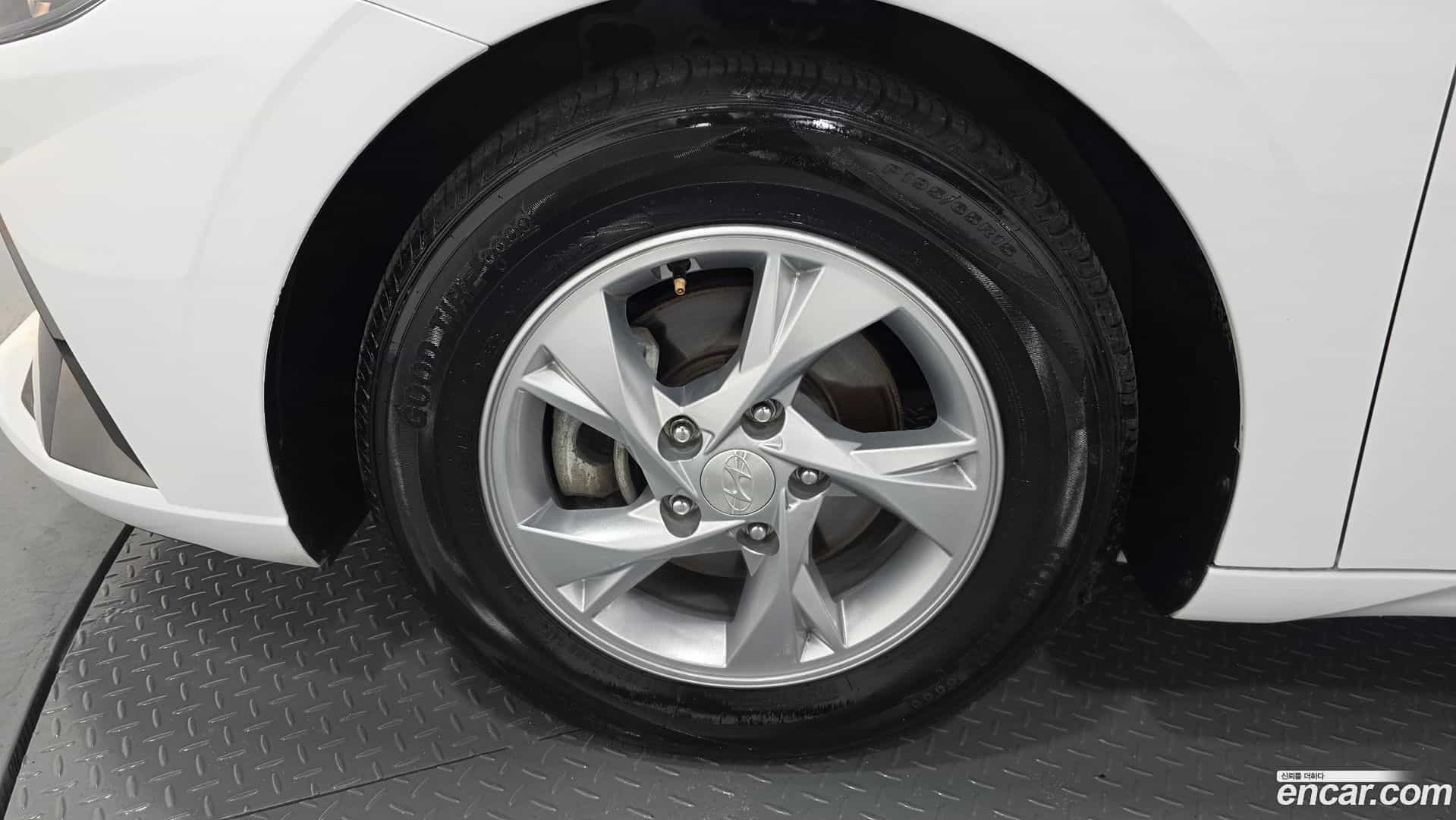 AVANTE Hyundai 2021.3-OUTER-005