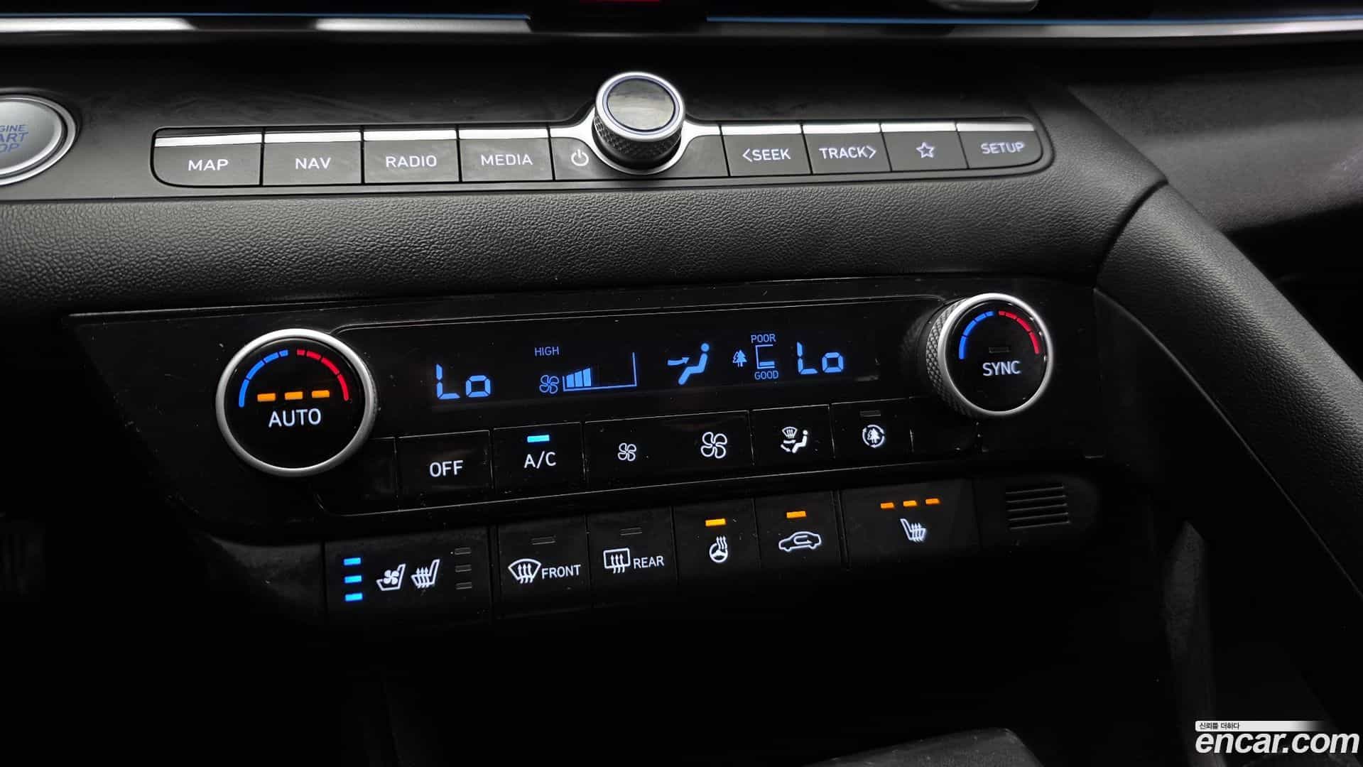 AVANTE Hyundai 2021.3-OPTION-023