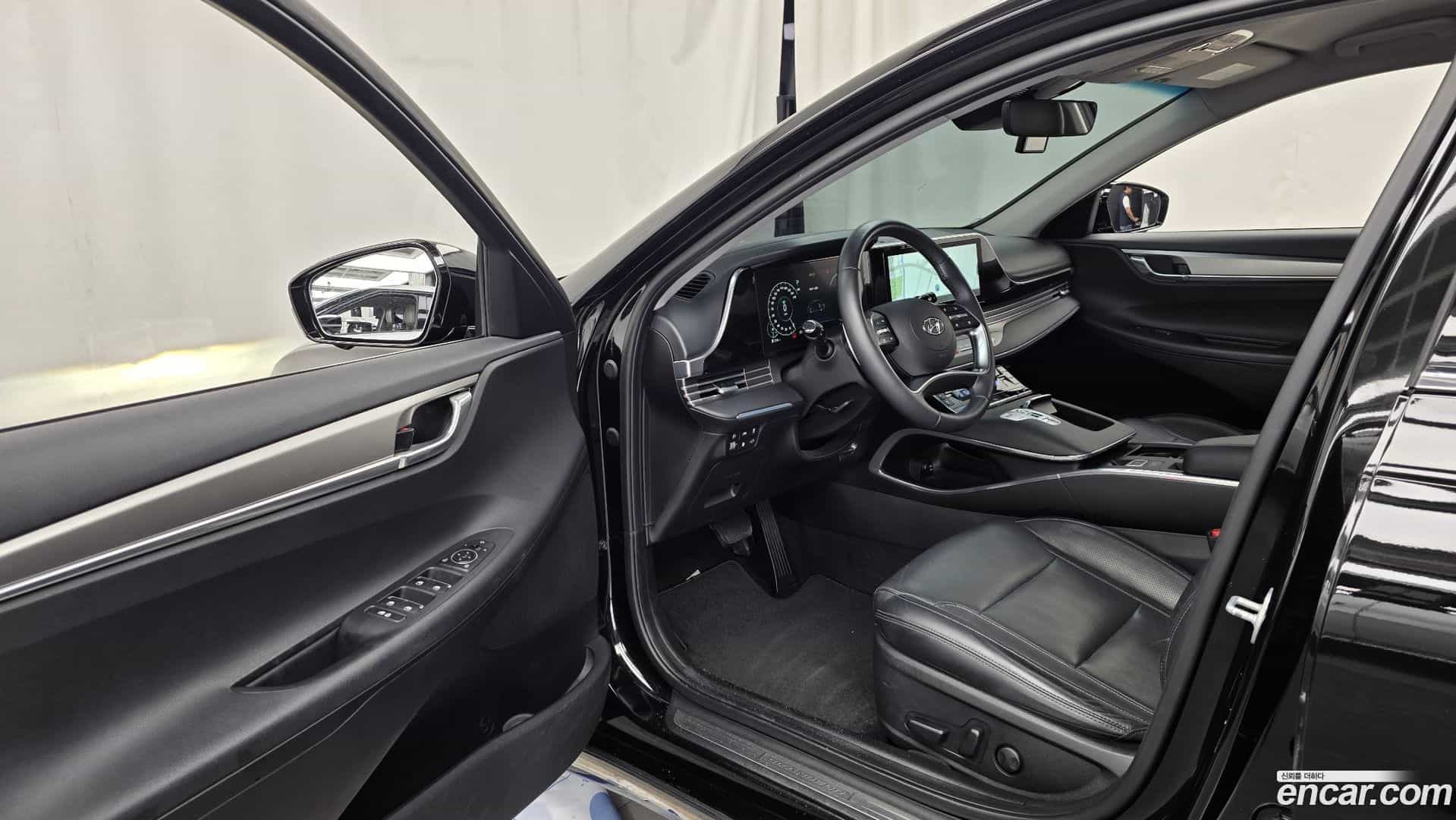 Grandeur Hyundai 2021.9-INNER-010