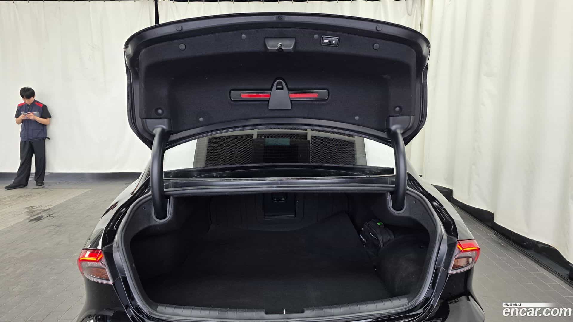 Grandeur Hyundai 2021.9-OPTION-024