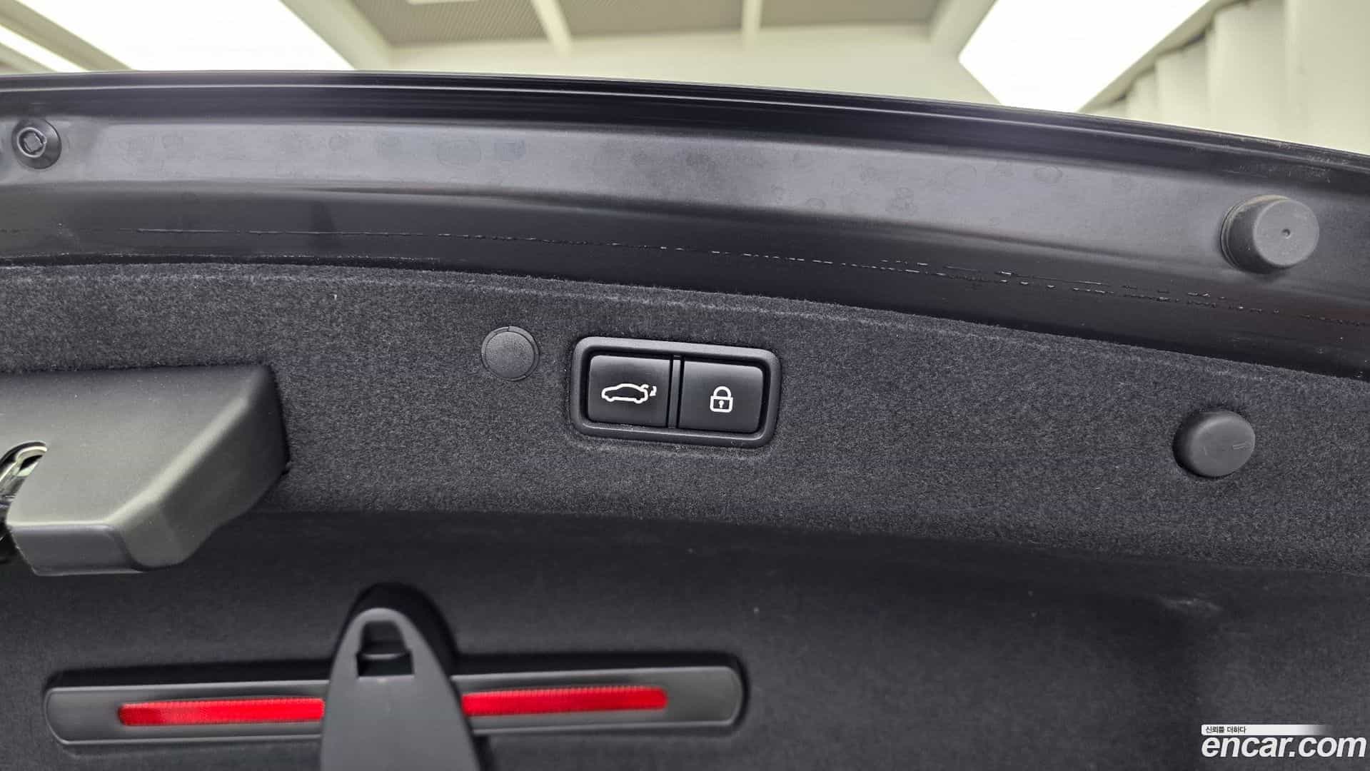 Grandeur Hyundai 2021.9-OPTION-040