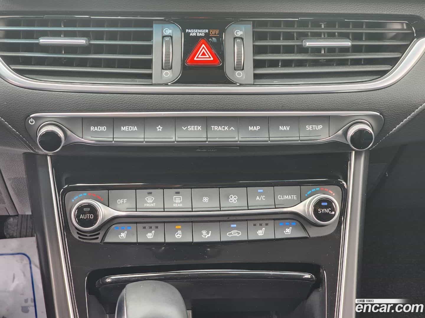 Grandeur Hyundai 2017.0-OPTION-017