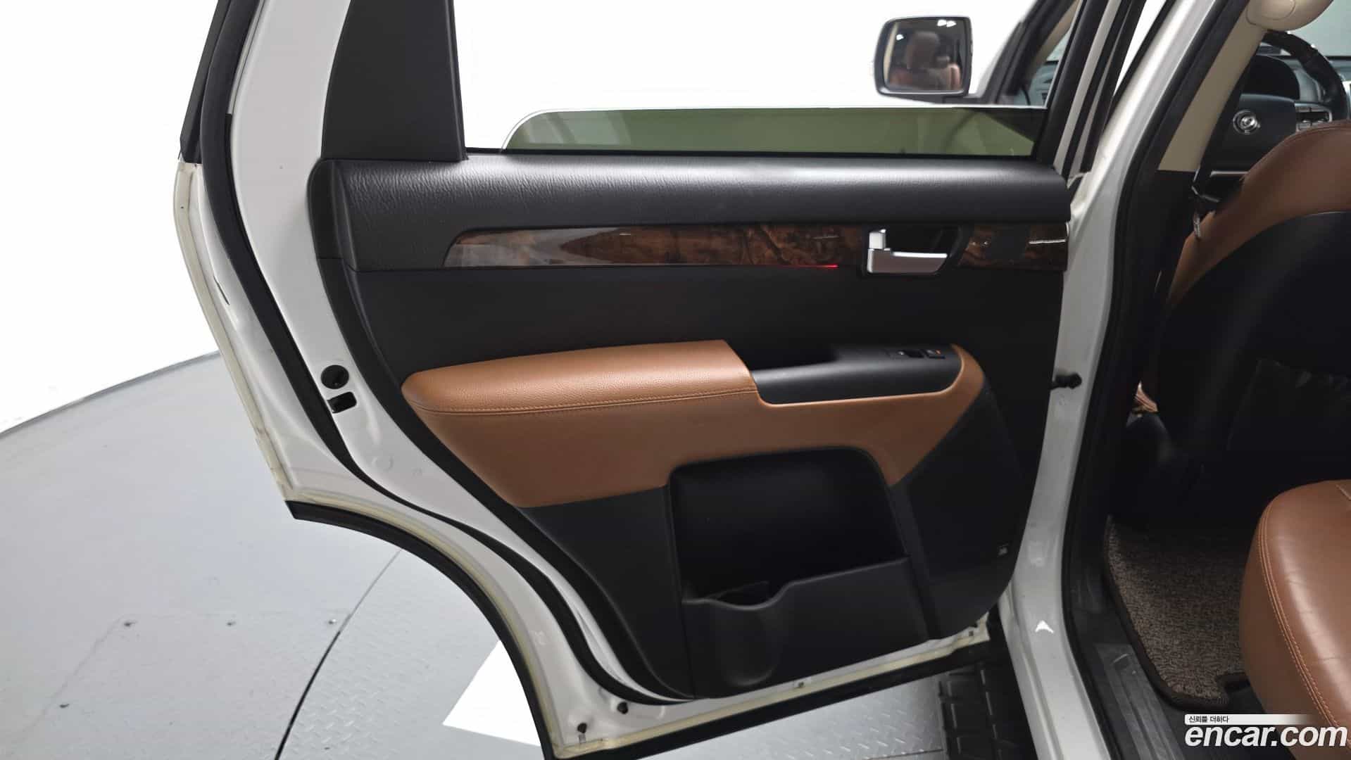 Mohave Kia 2016.5-INNER-035