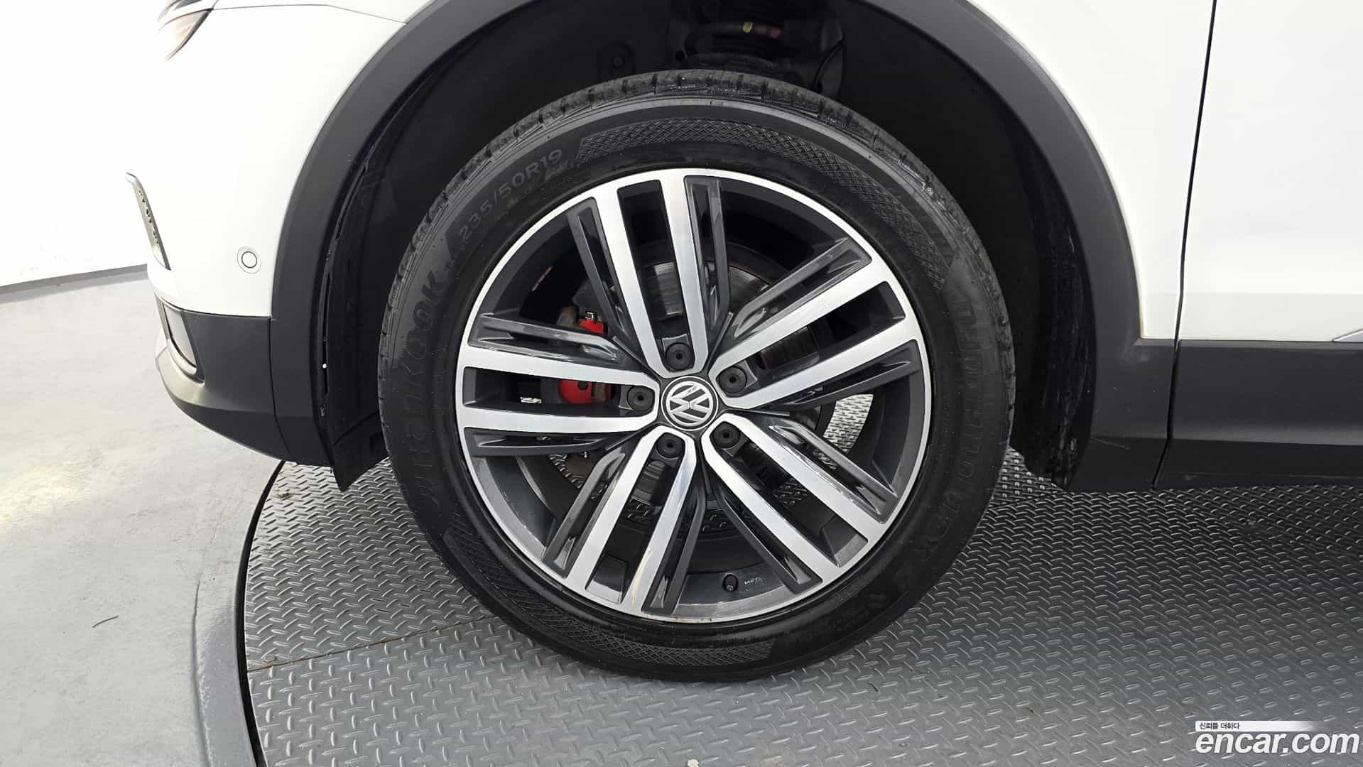 Tiguan Volkswagen 2018.6-OUTER-005