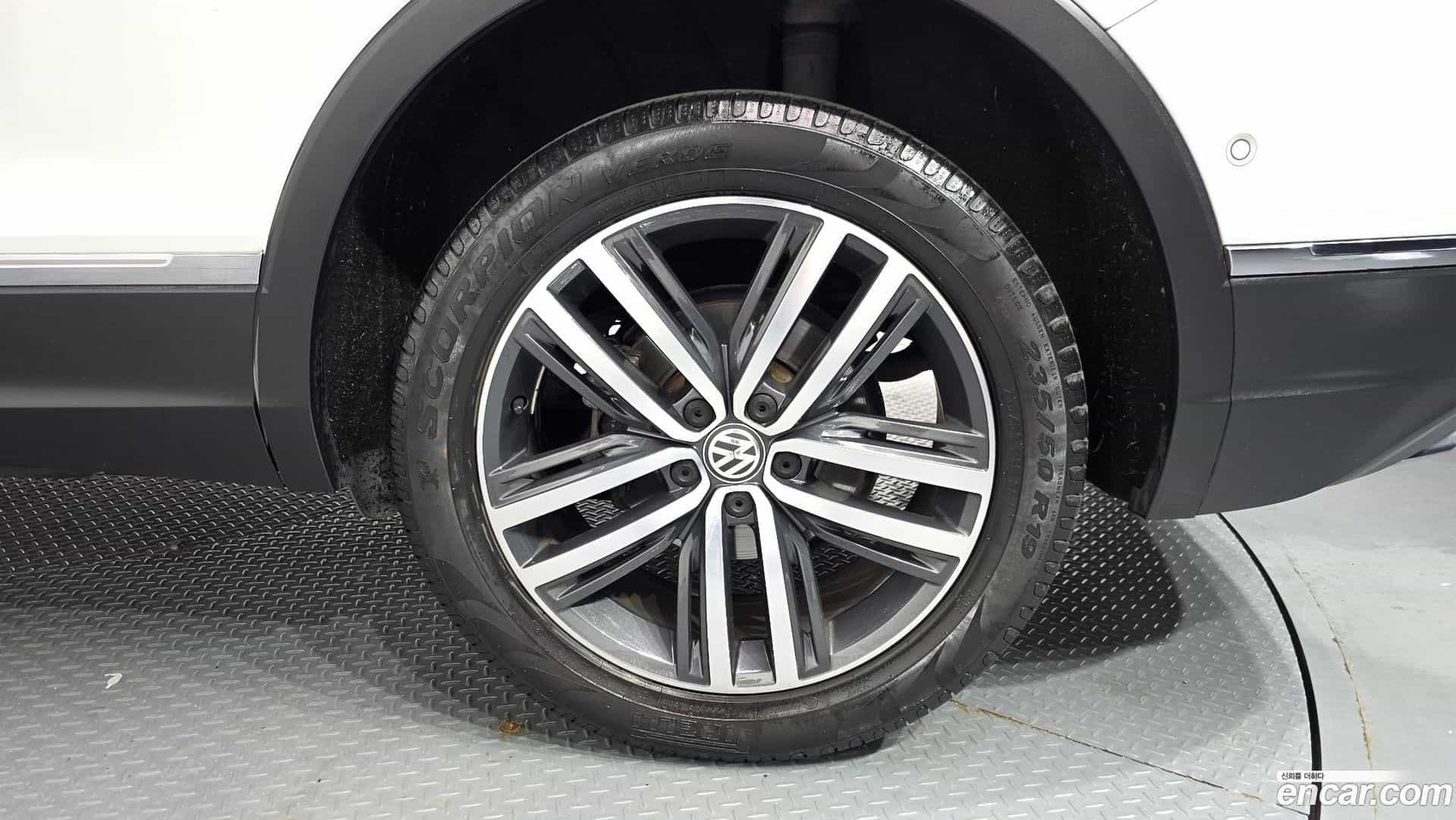 Tiguan Volkswagen 2018.6-OUTER-031