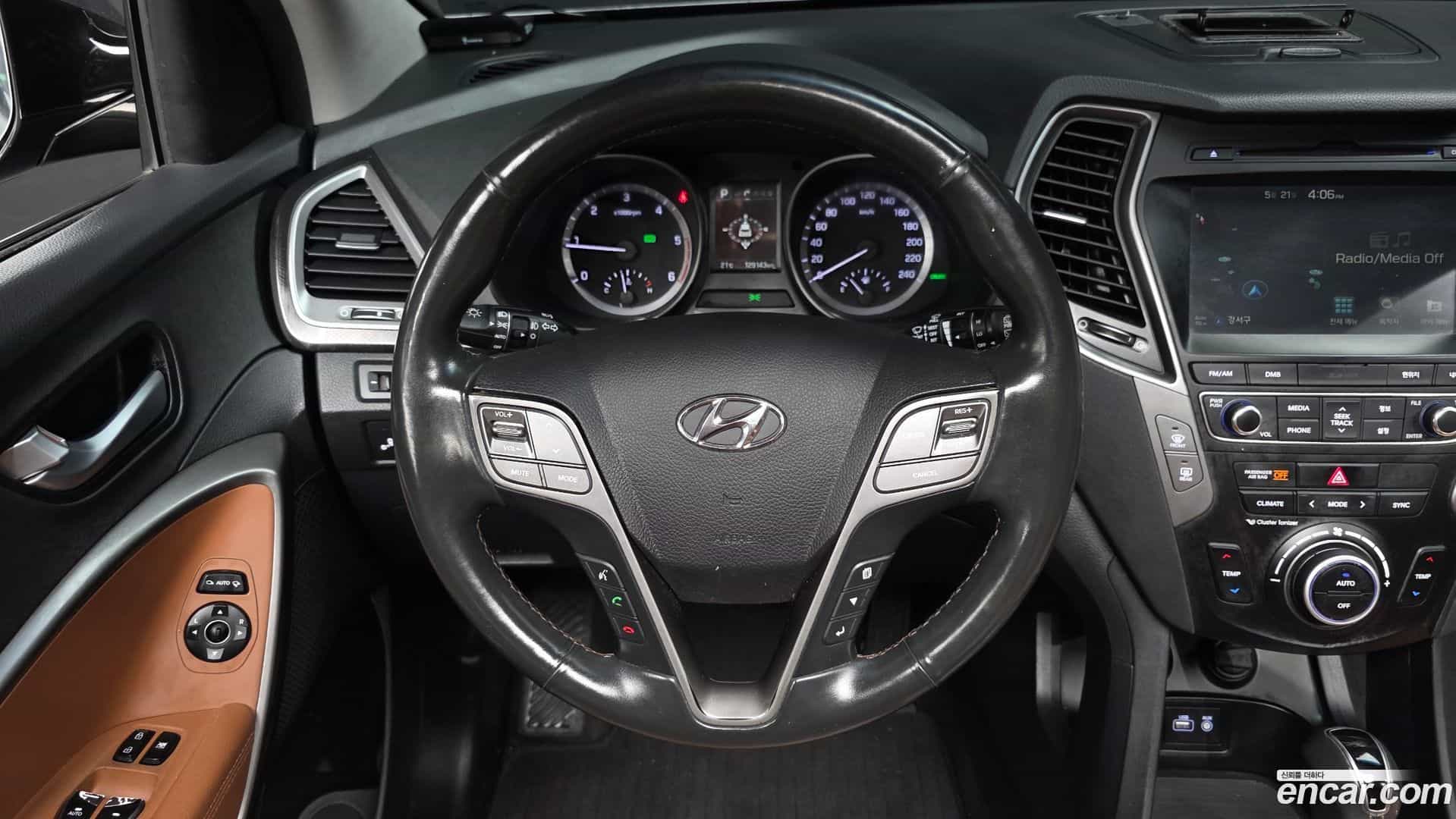 Santafe Hyundai 2017.6-OPTION-018