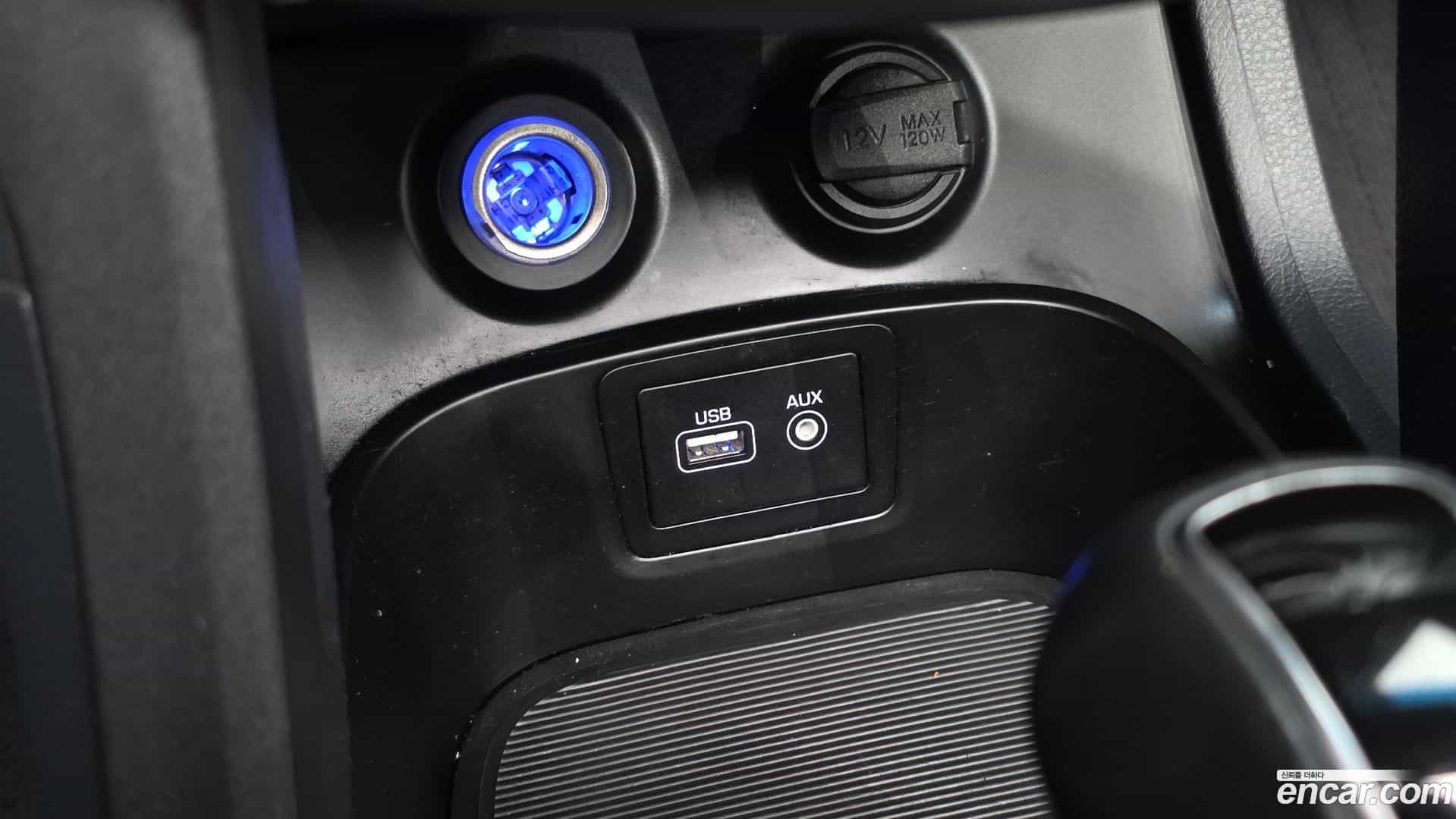 Santafe Hyundai 2017.6-OPTION-041