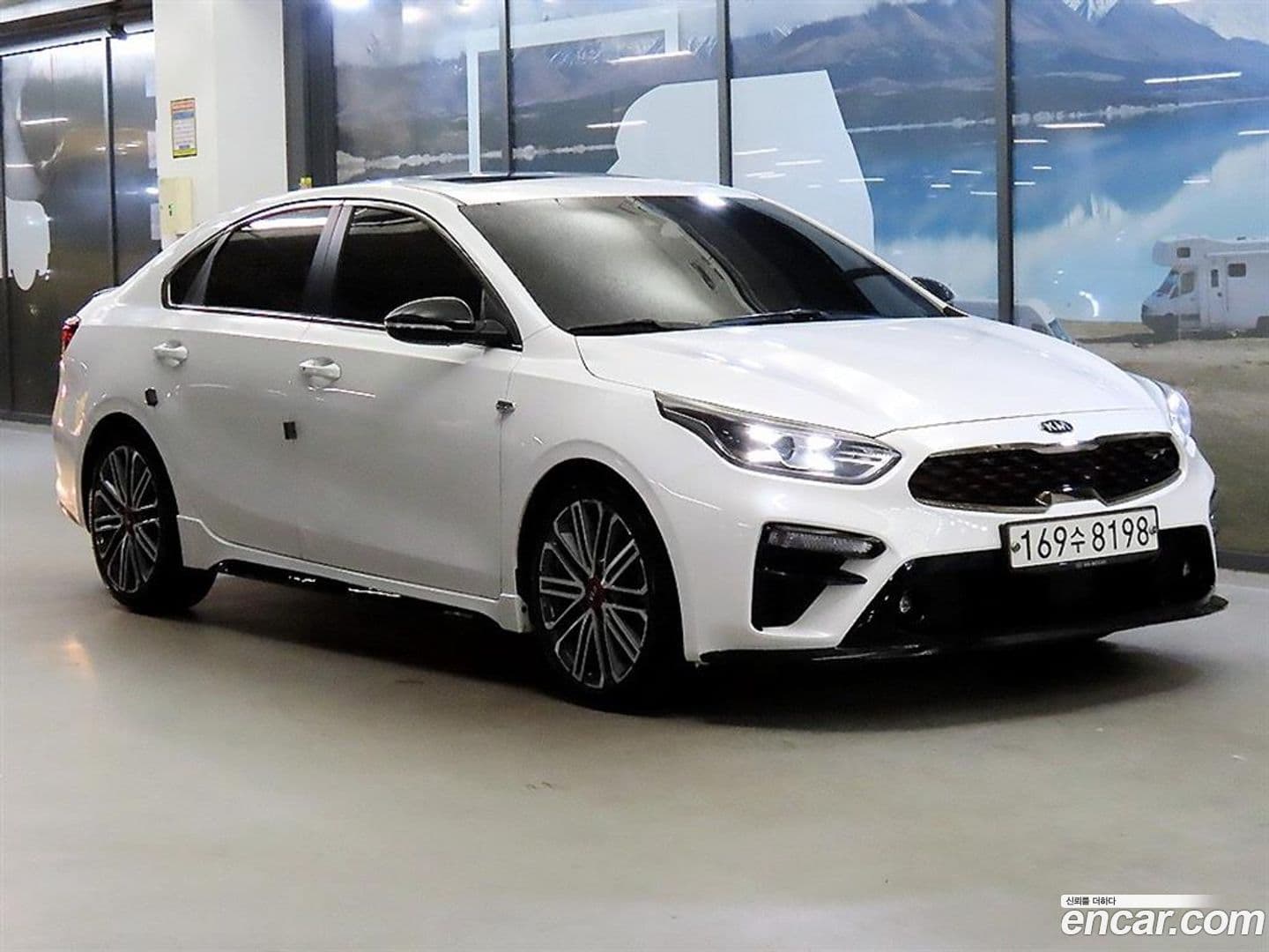 Main__Slider__Photo:K3 Kia 2019.8-0