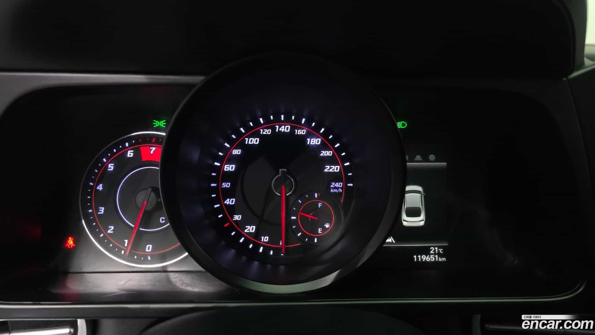 AVANTE Hyundai 2022.3-INNER-008