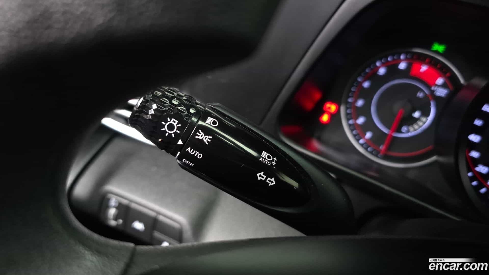 AVANTE Hyundai 2022.3-OPTION-041
