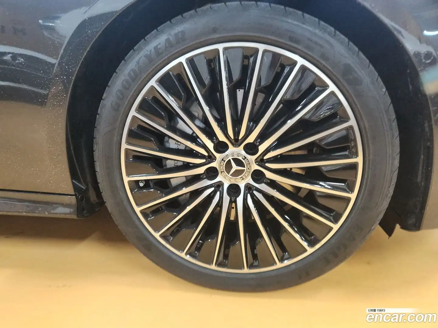 CLE-Class Mercedes-Benz 2026.0-OUTER-004