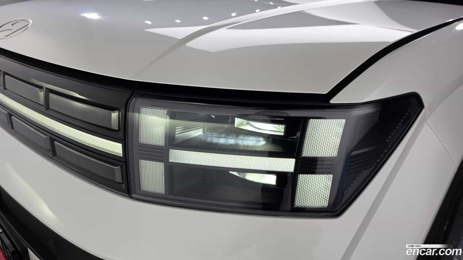 Santafe Hyundai 2024.2-OUTER-032