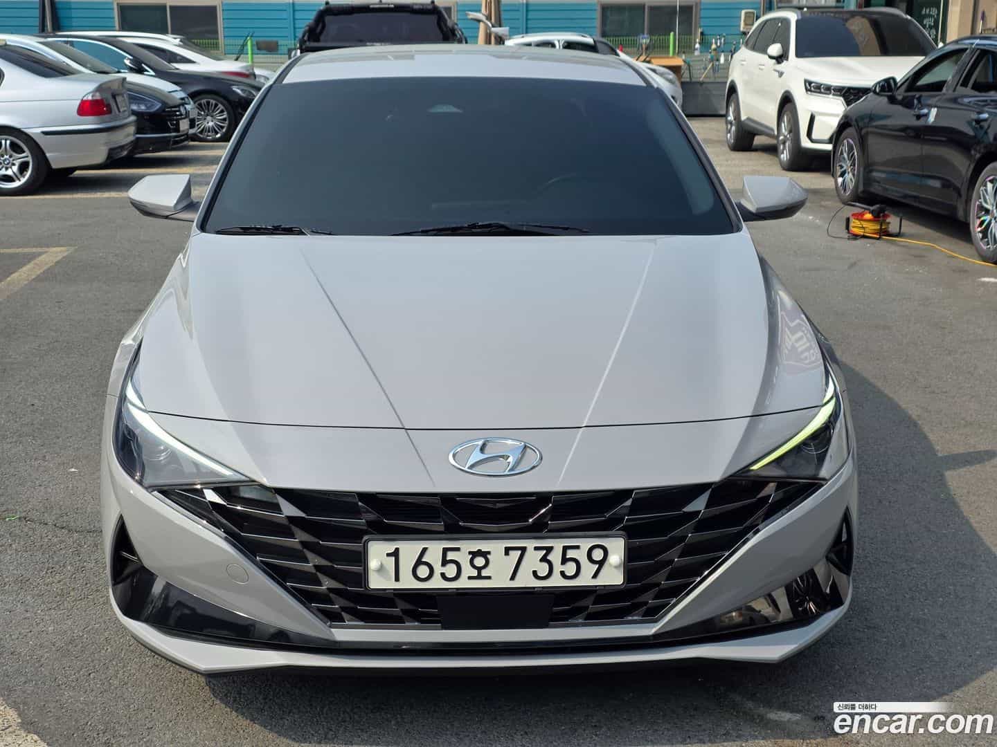 AVANTE Hyundai 2022.0-OUTER-002