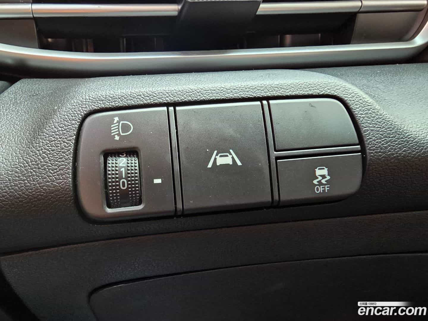 AVANTE Hyundai 2022.0-OPTION-020