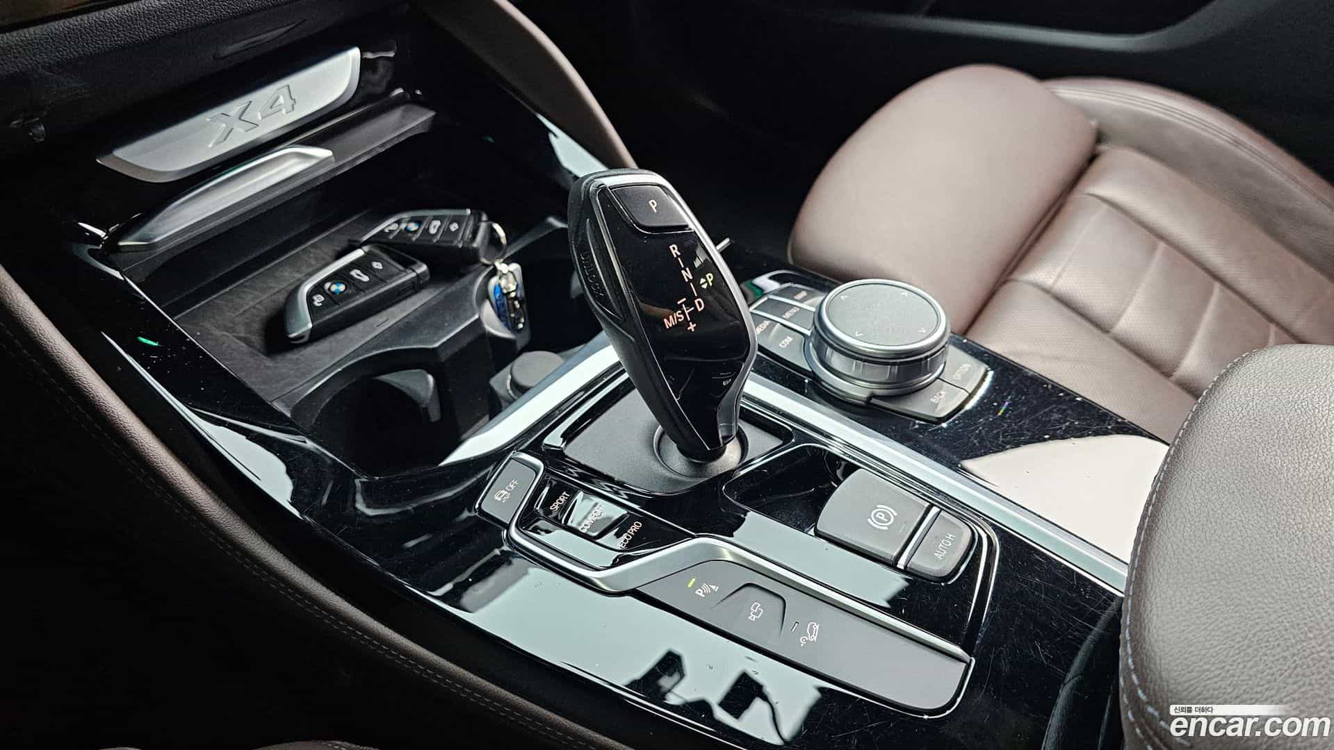 X4 BMW 2021.3-INNER-009
