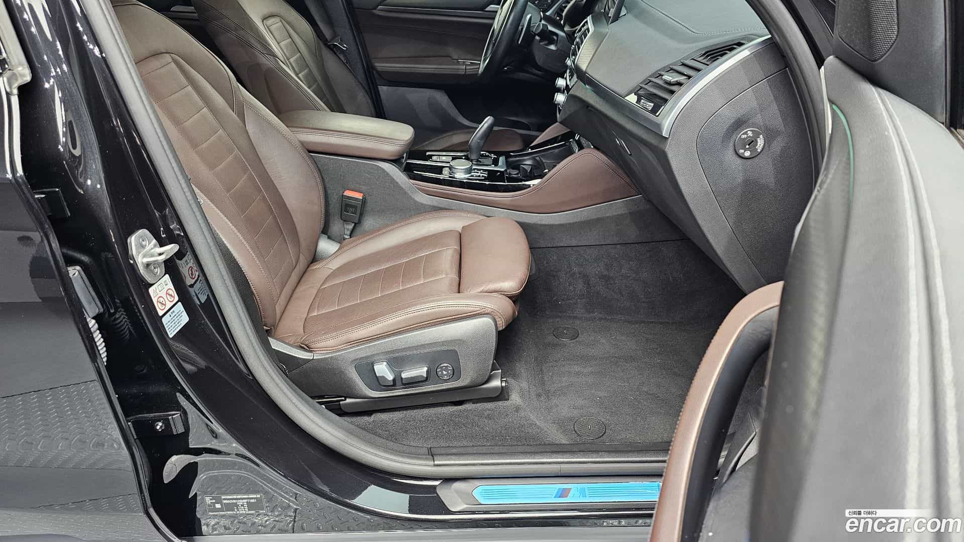 X4 BMW 2021.3-INNER-036