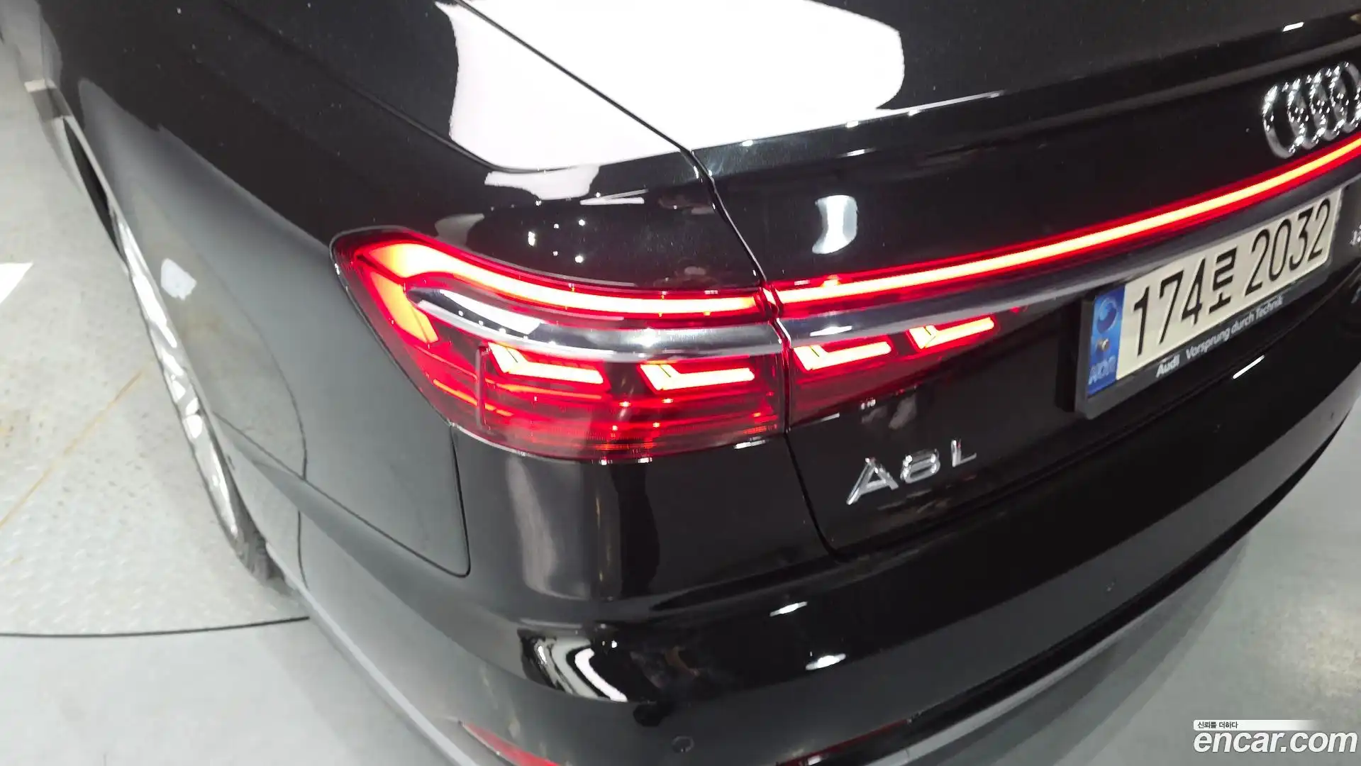 A8 Audi 2021.3-OUTER-033