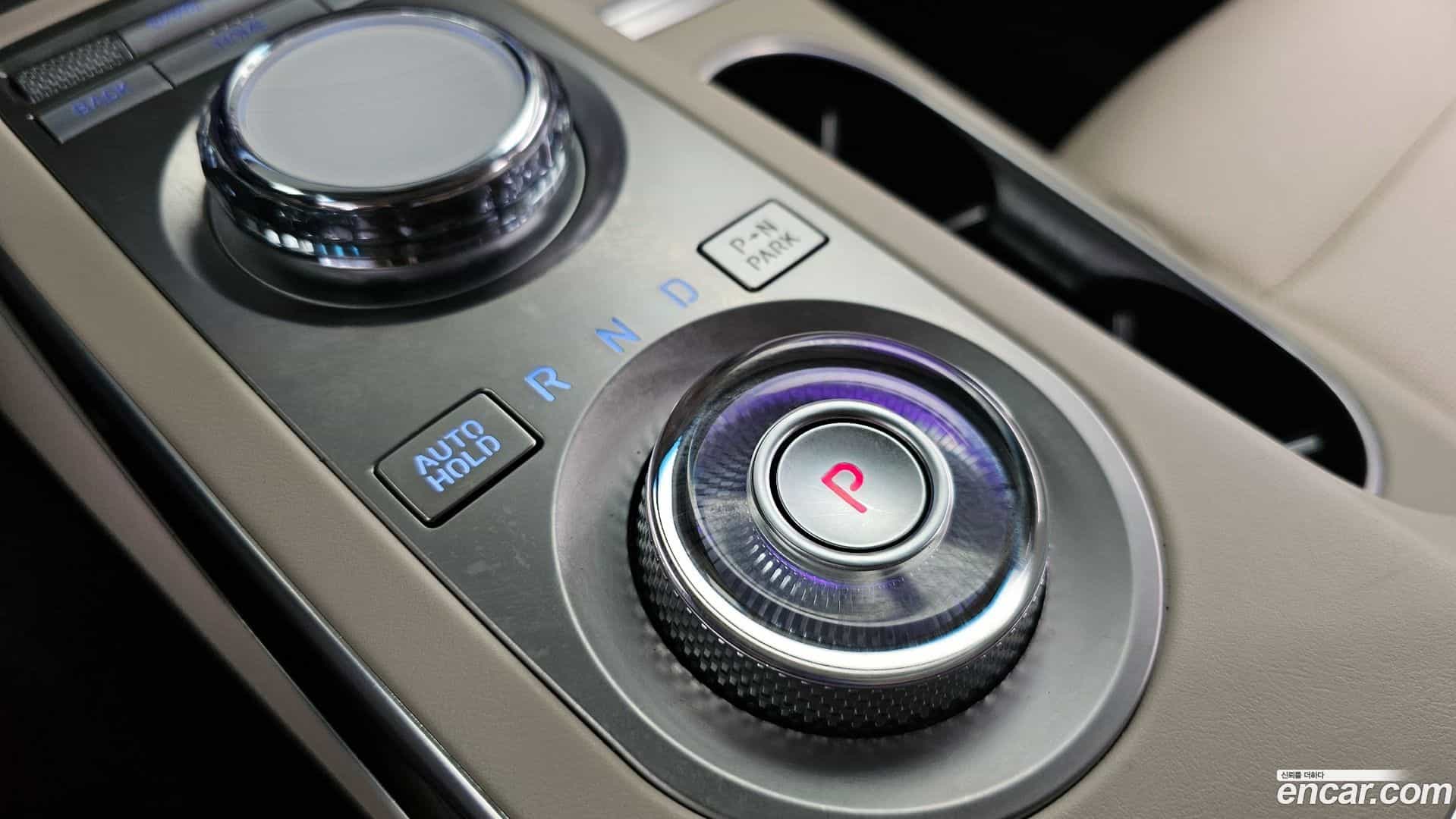 GV70 Genesis 2021.2-INNER-009