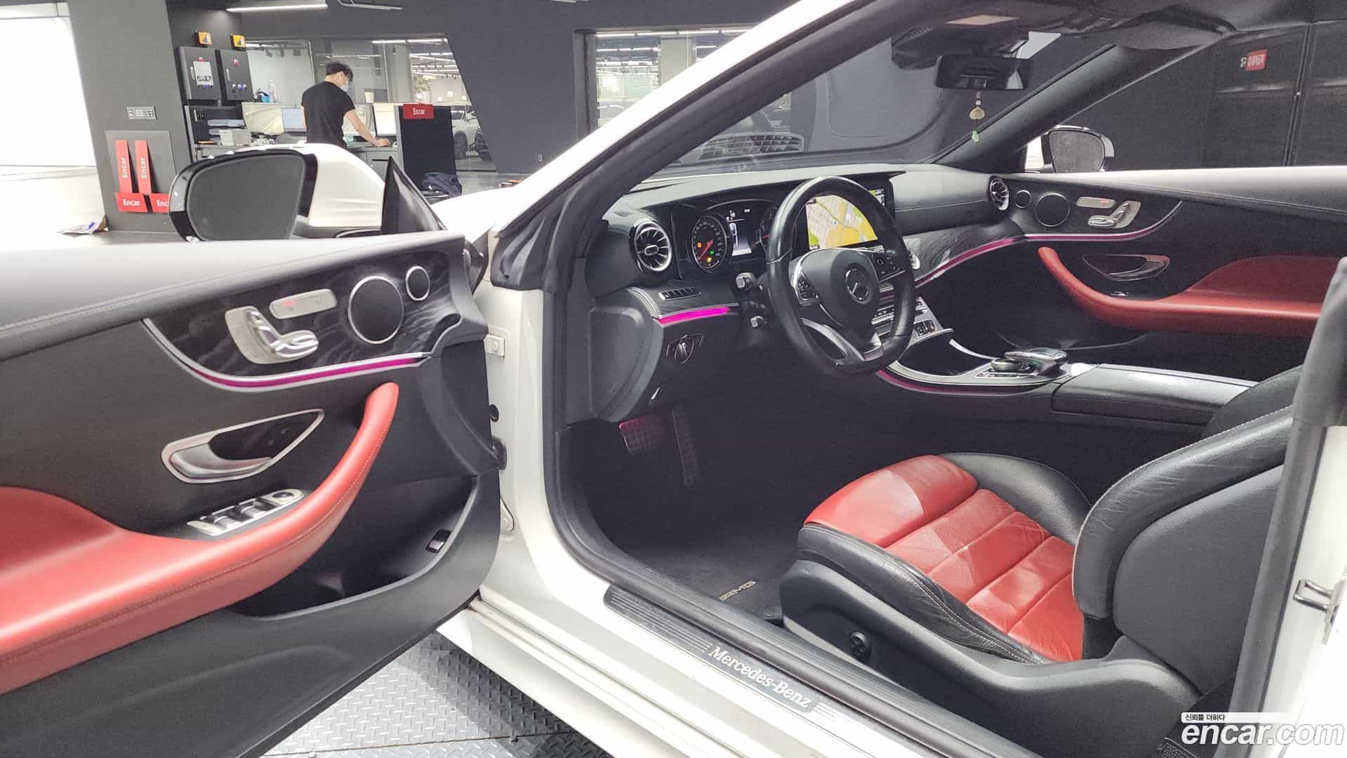 E-Class Mercedes-Benz 2018.9-INNER-010