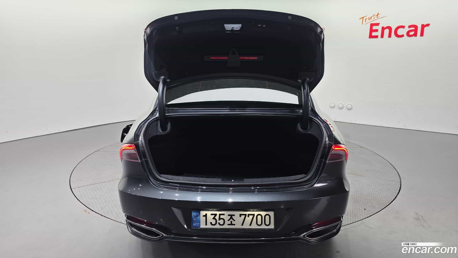 Grandeur Hyundai 2021.0-OPTION-023