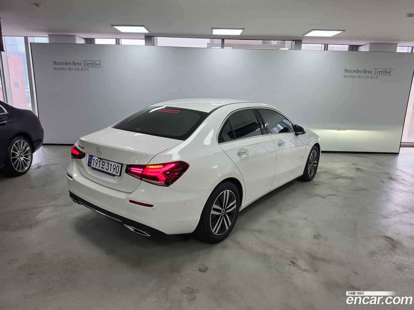 A-Class Mercedes-Benz 2022.8-OUTER-002
