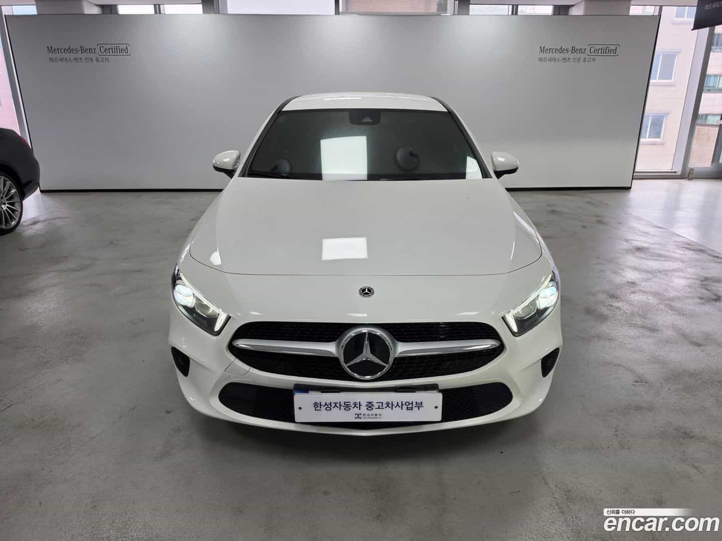 A-Class Mercedes-Benz 2022.8-OUTER-003