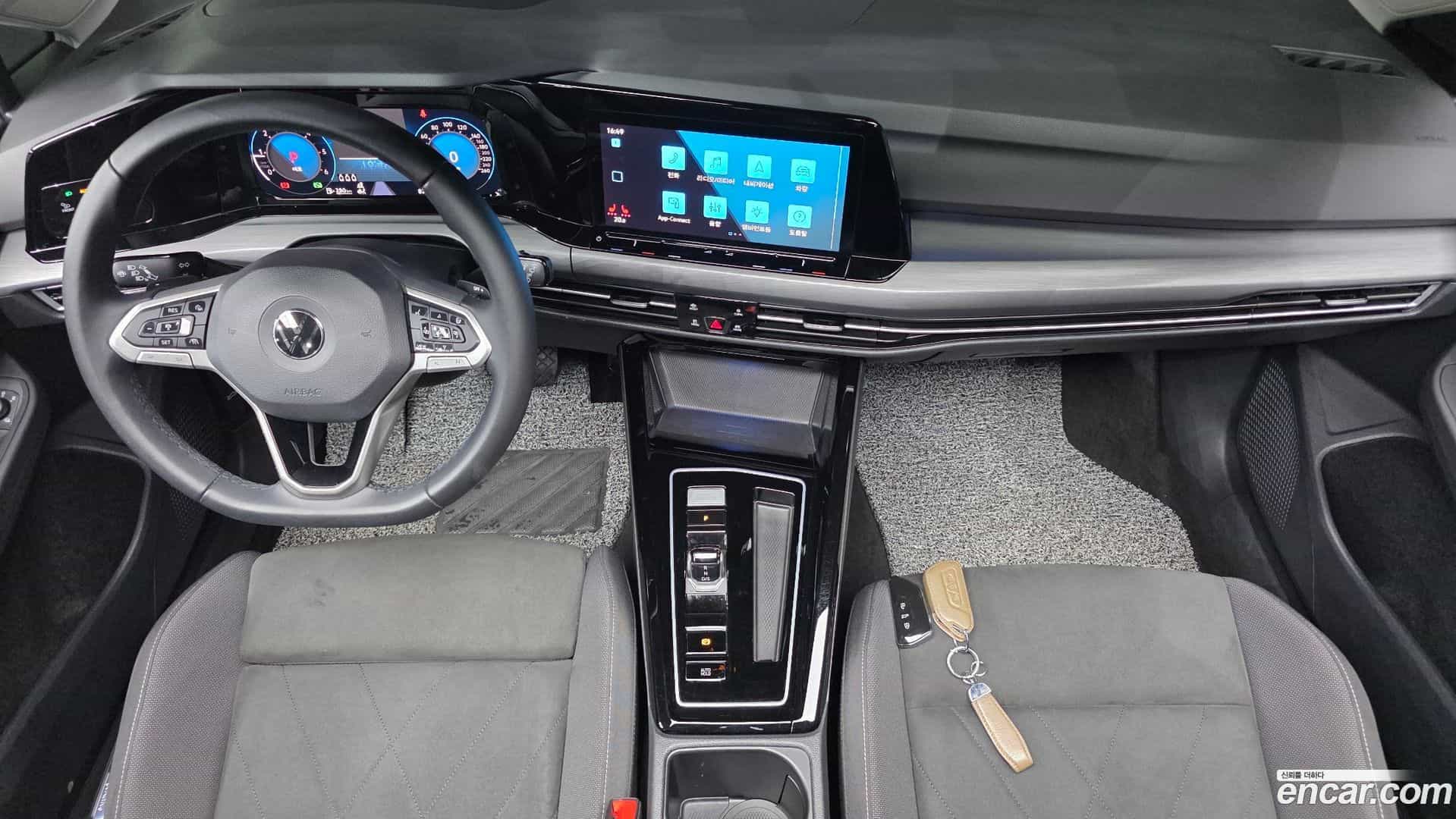 Golf Volkswagen 2023.4-INNER-007