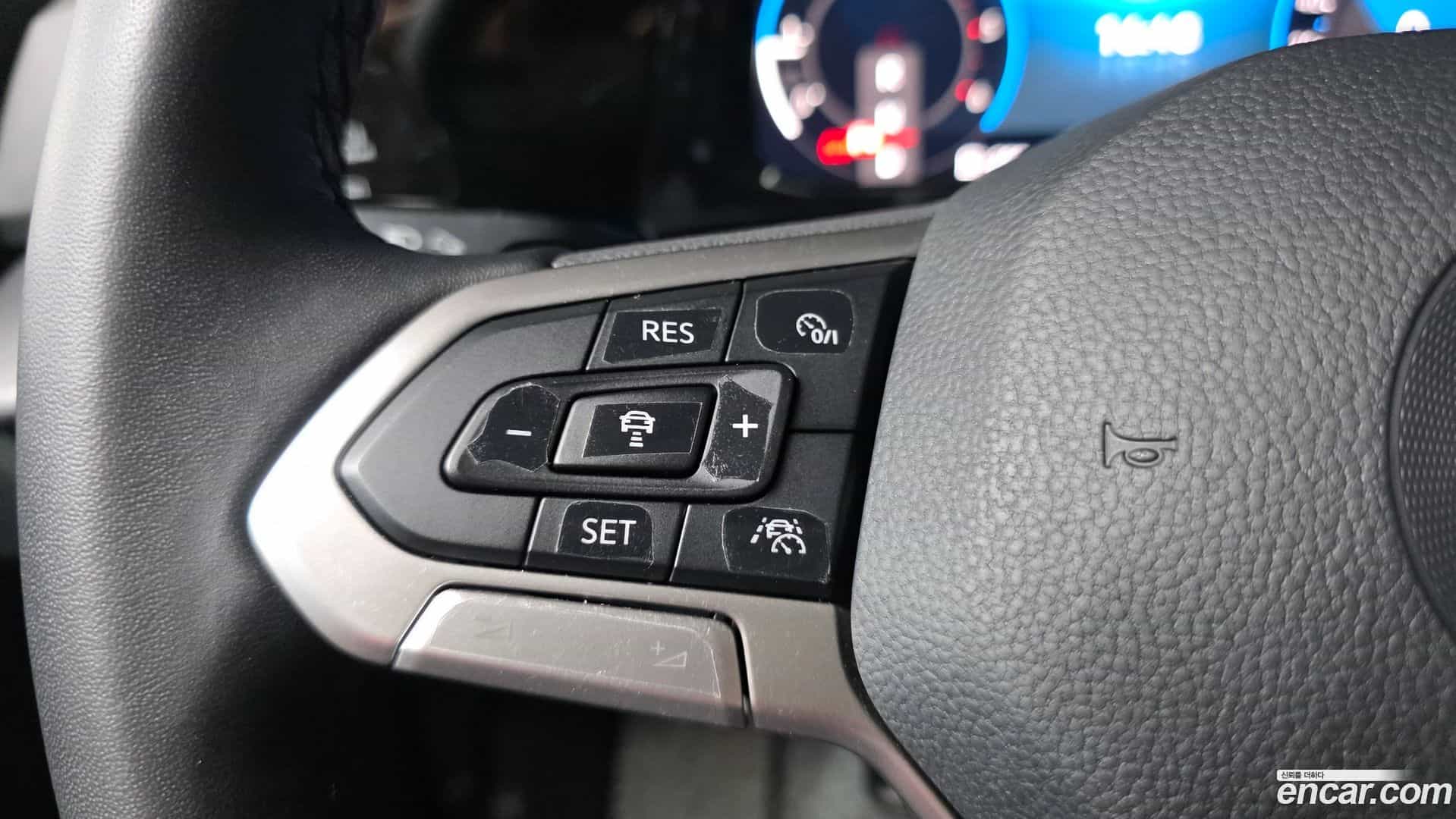 Golf Volkswagen 2023.4-OPTION-020