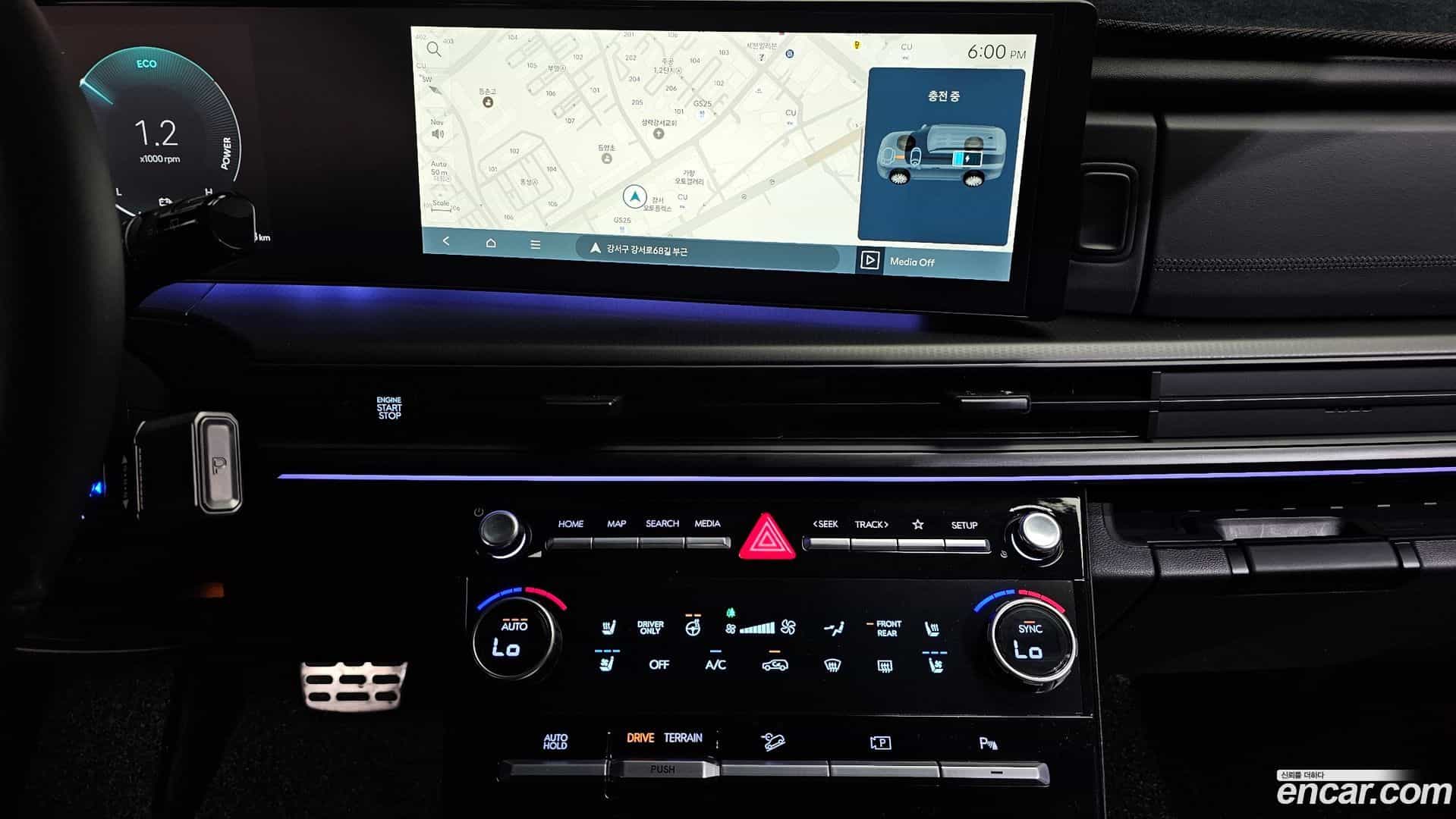 Santafe Hyundai 2025.6-OPTION-017