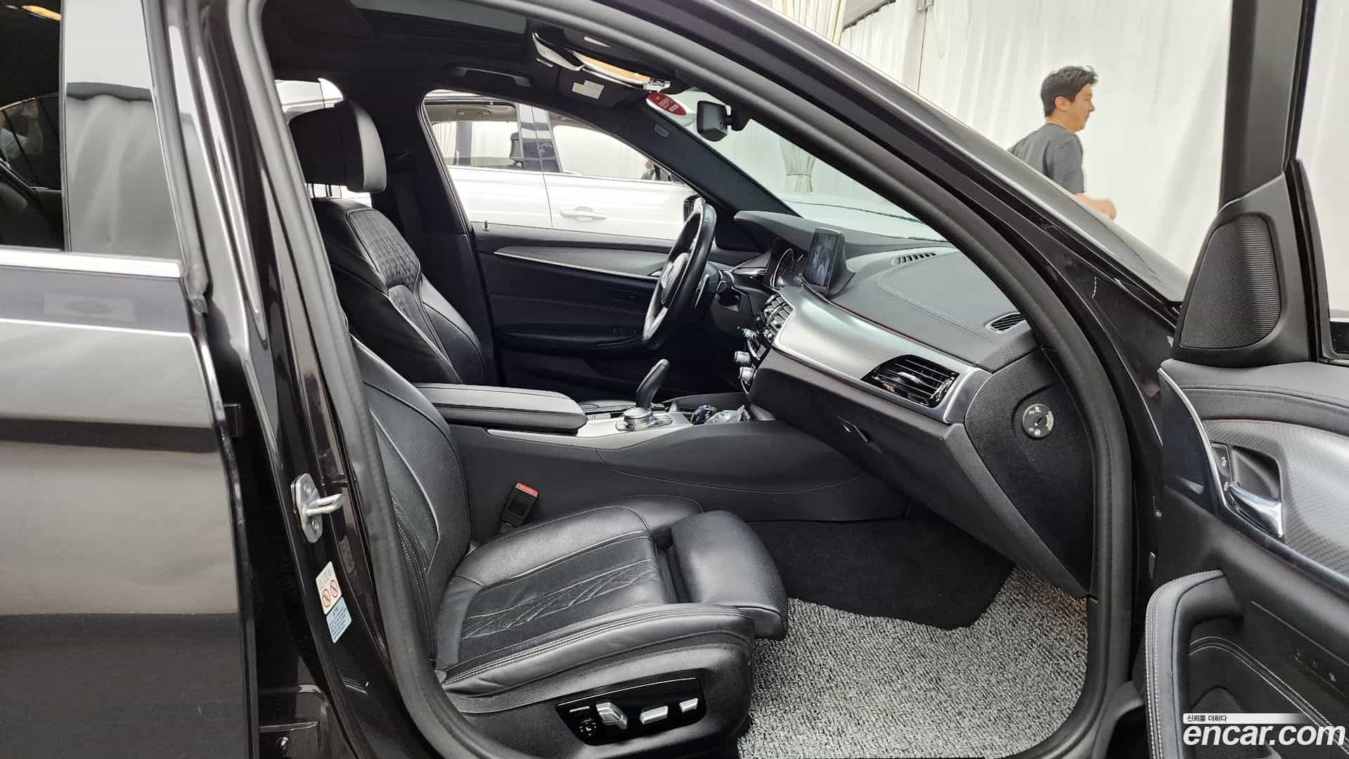 5-Series BMW 2018.7-OPTION-015