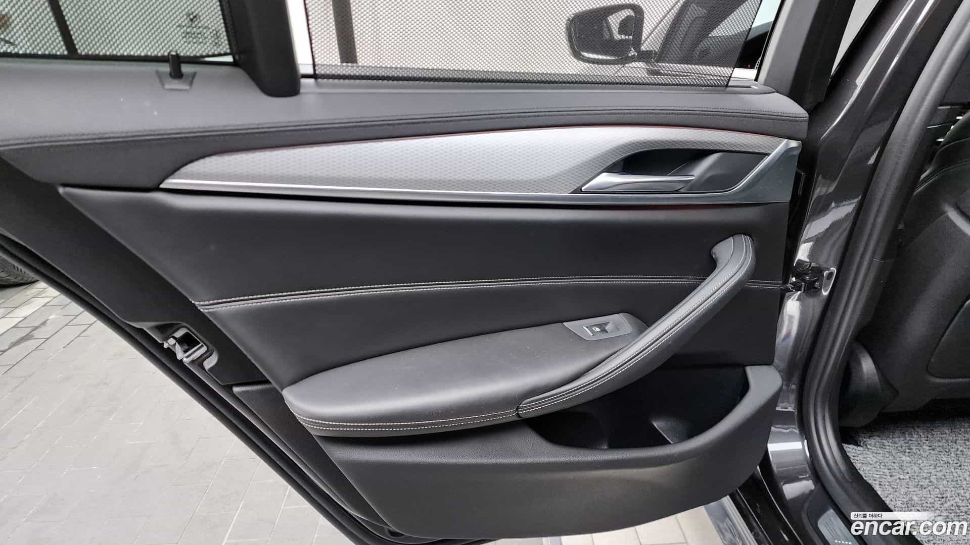 5-Series BMW 2018.7-INNER-035