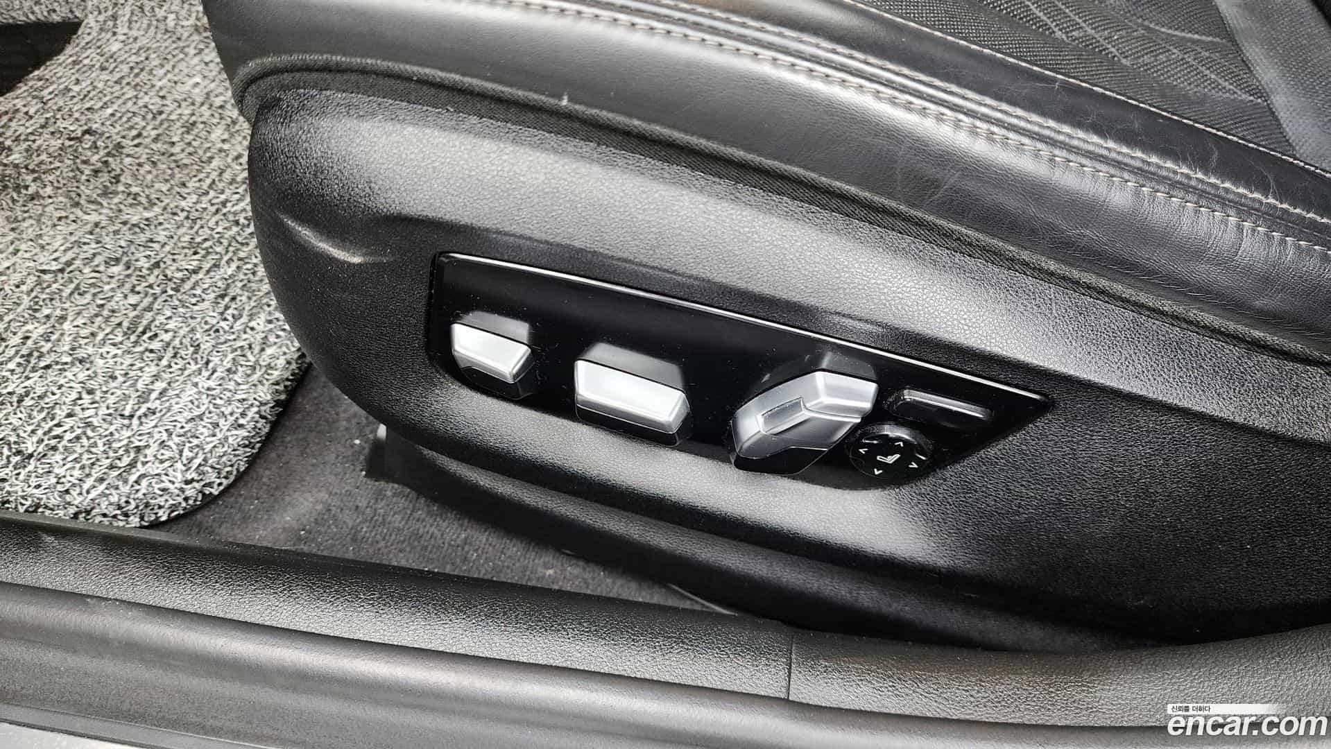5-Series BMW 2018.7-OPTION-045