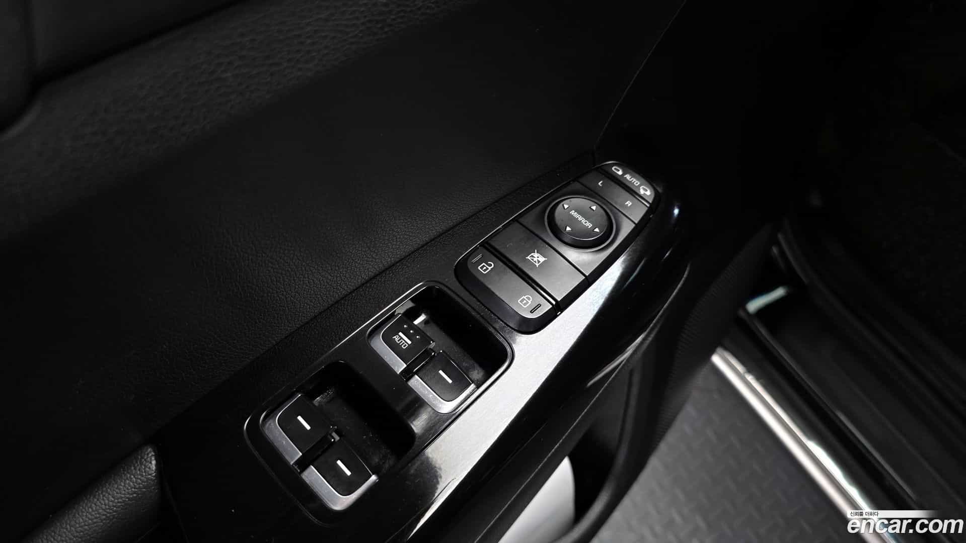 Sportage Kia 2019.10-OPTION-042