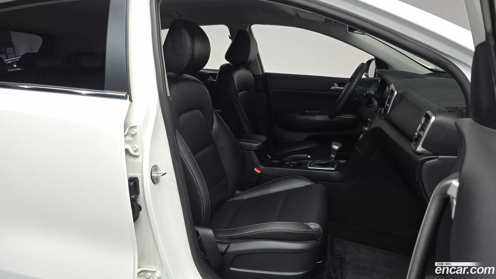Sportage Kia 2016.5-OPTION-015