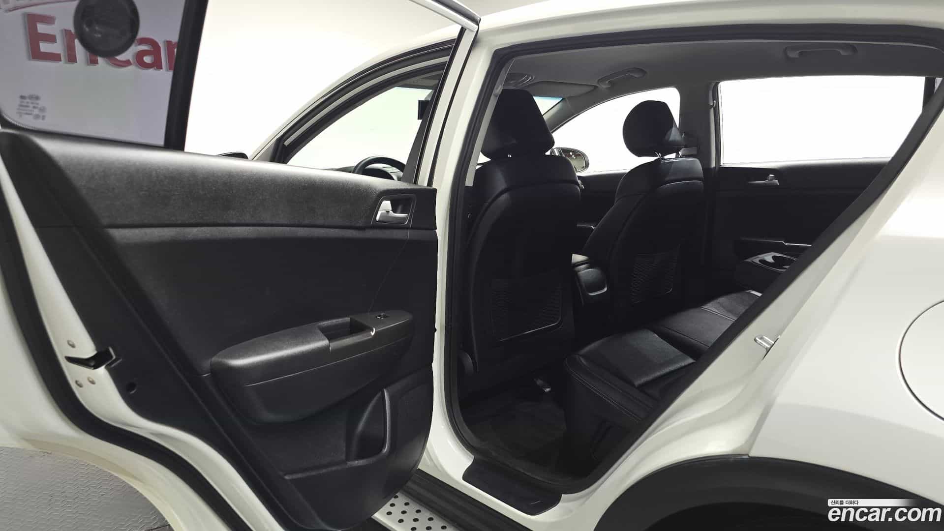Sportage Kia 2016.5-INNER-036
