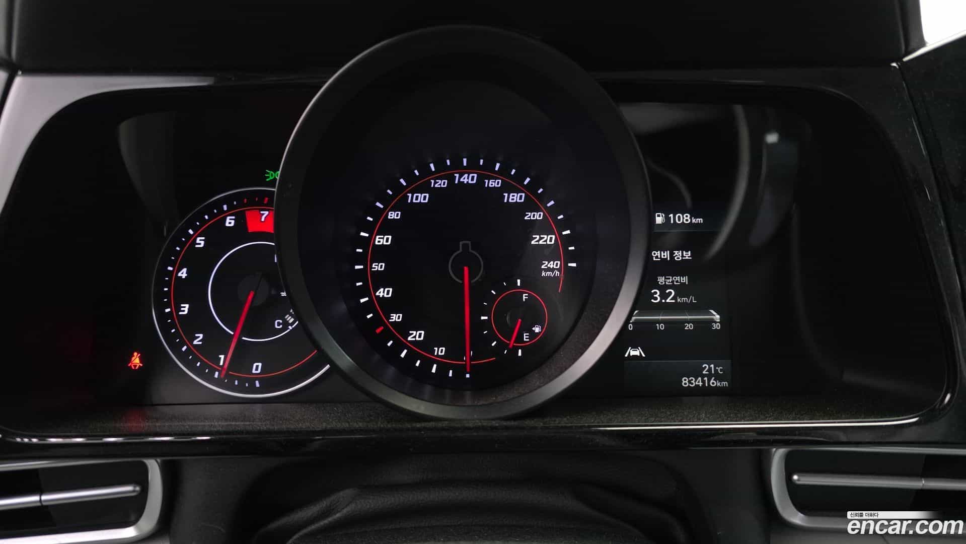 AVANTE Hyundai 2023.0-INNER-008