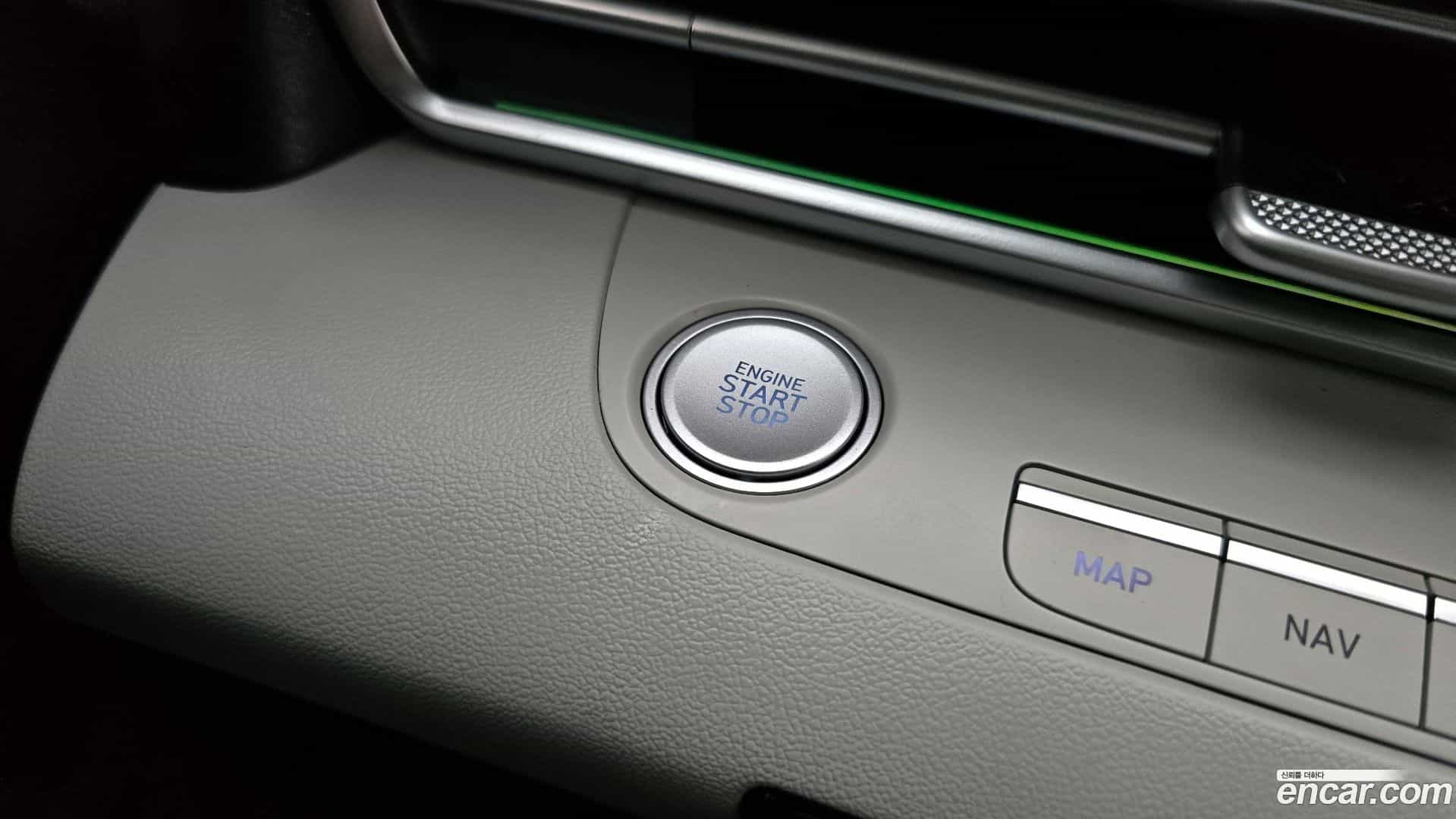 AVANTE Hyundai 2021.0-OPTION-041