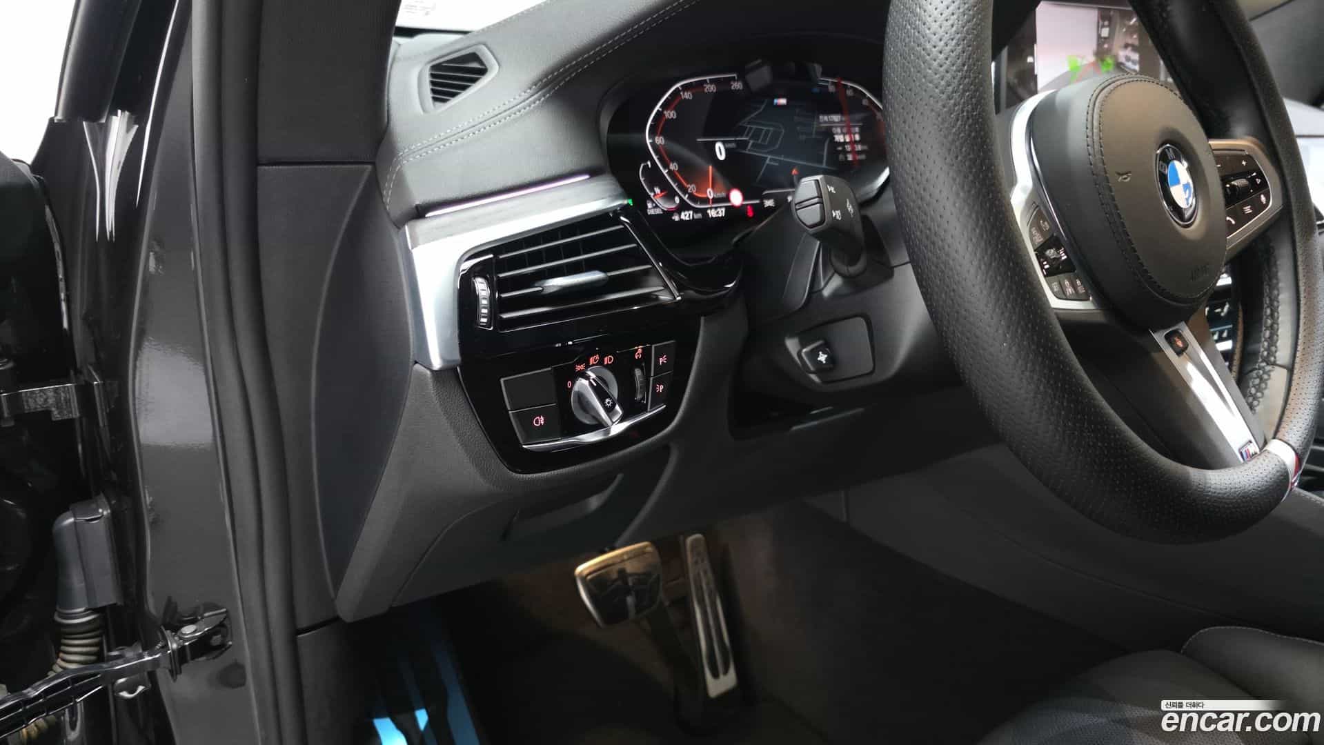 Gran Turismo BMW 2021.11-OPTION-017