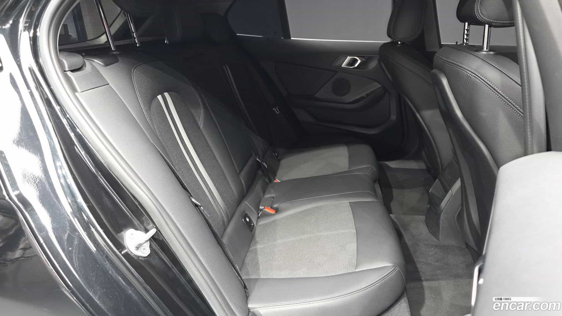 1-Series BMW 2020.8-OPTION-016