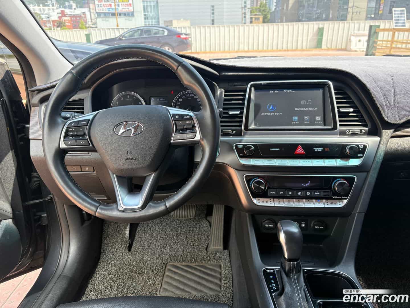 Sonata Hyundai 2017.3-INNER-007