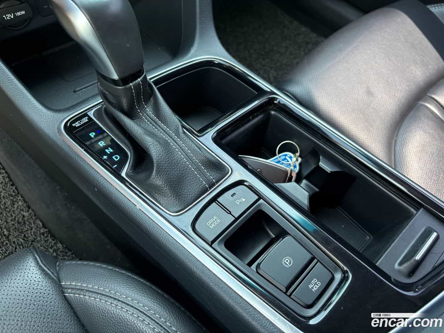 Sonata Hyundai 2017.3-INNER-009
