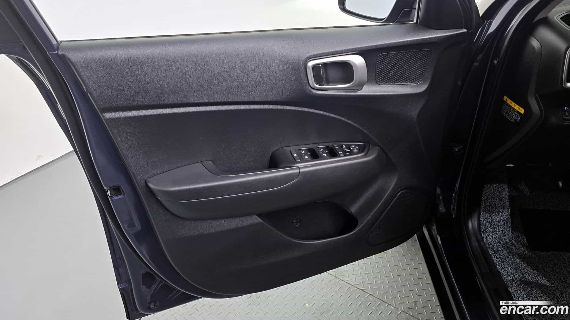 Venue Hyundai 2020.2-INNER-034