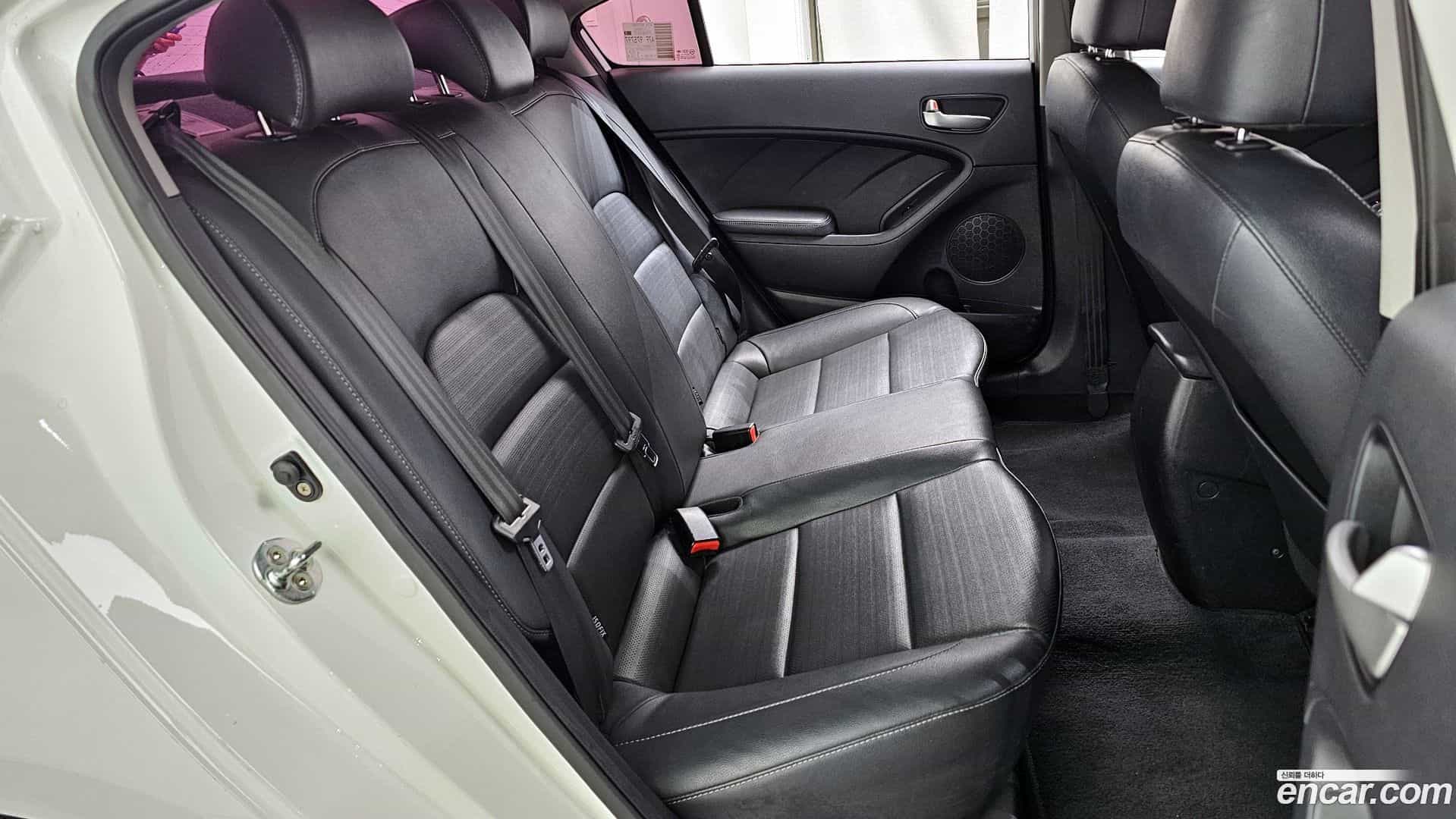 K3 Kia 2017.6-OPTION-016