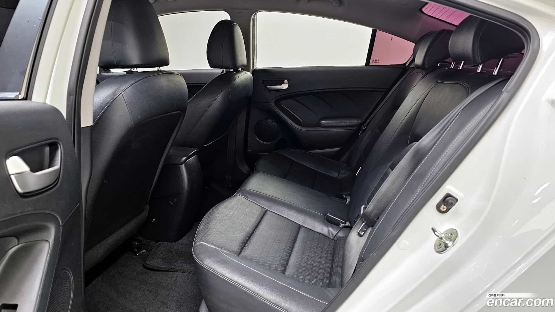 K3 Kia 2017.6-INNER-036