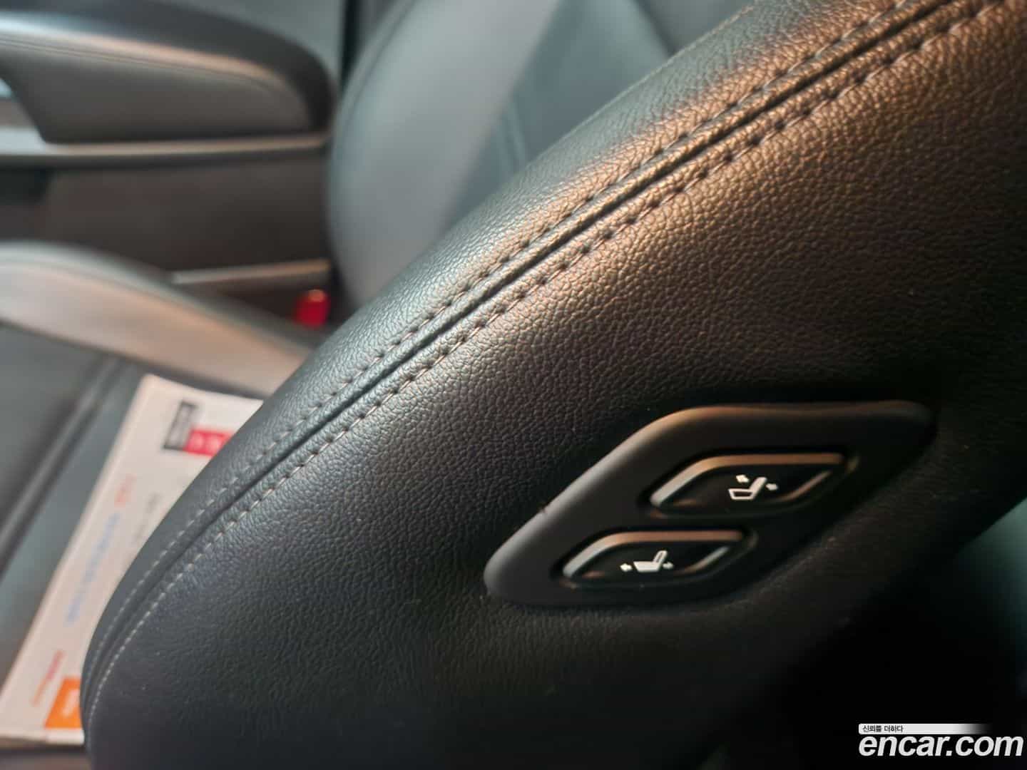 Sorento Kia 2018.8-OPTION-022