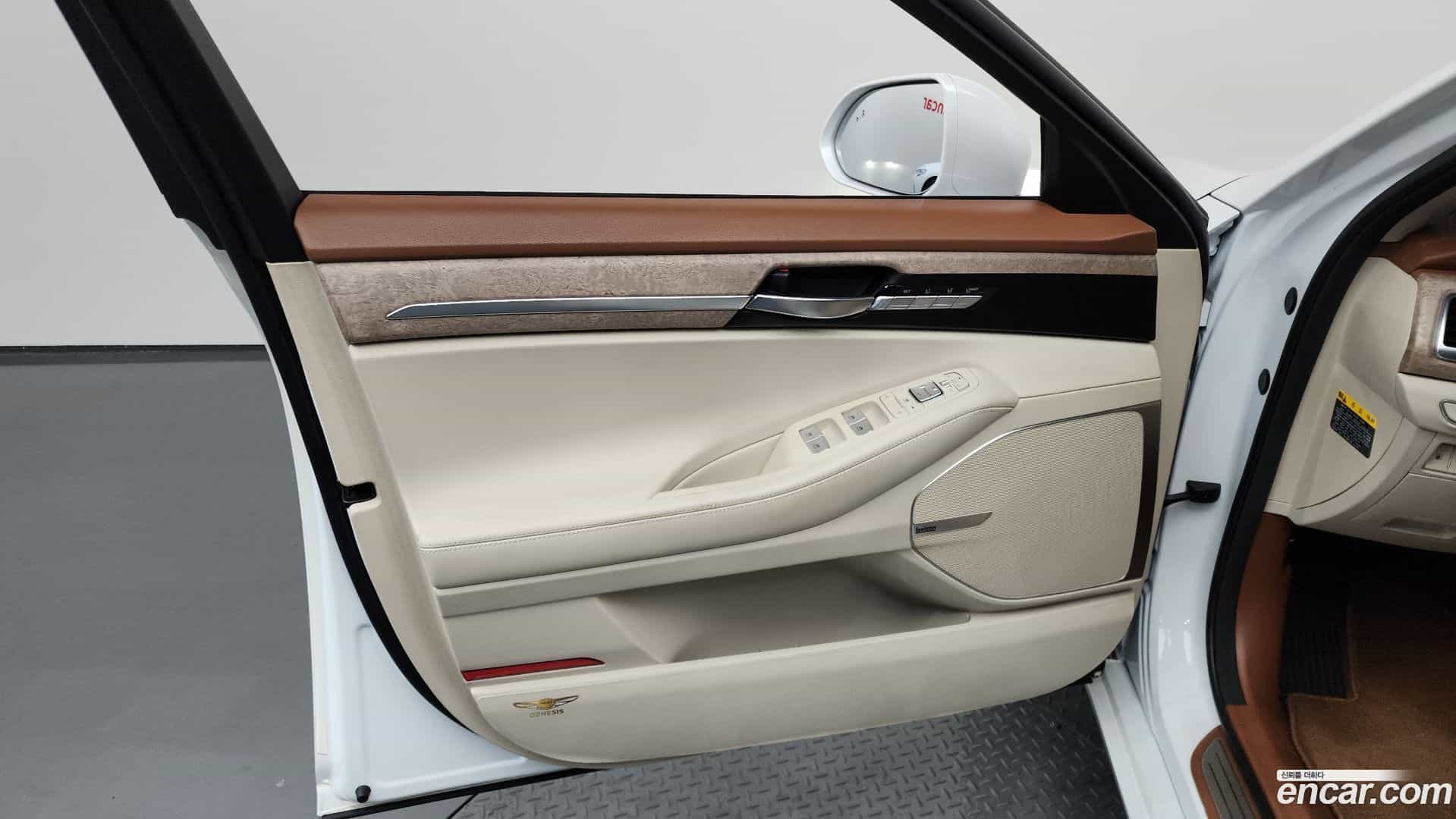G90 Genesis 2020.6-INNER-034