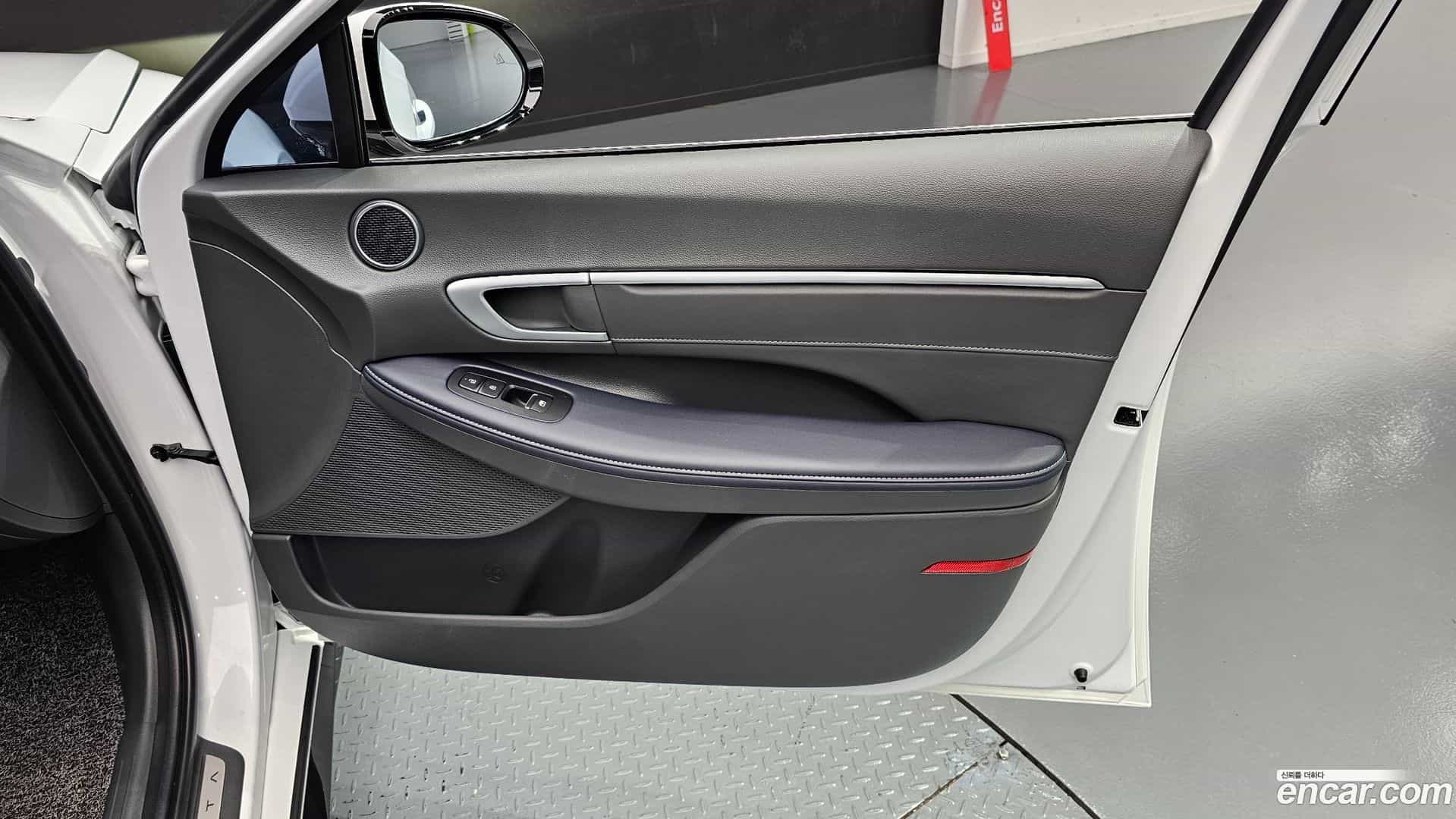 Sonata Hyundai 2023.4-INNER-034